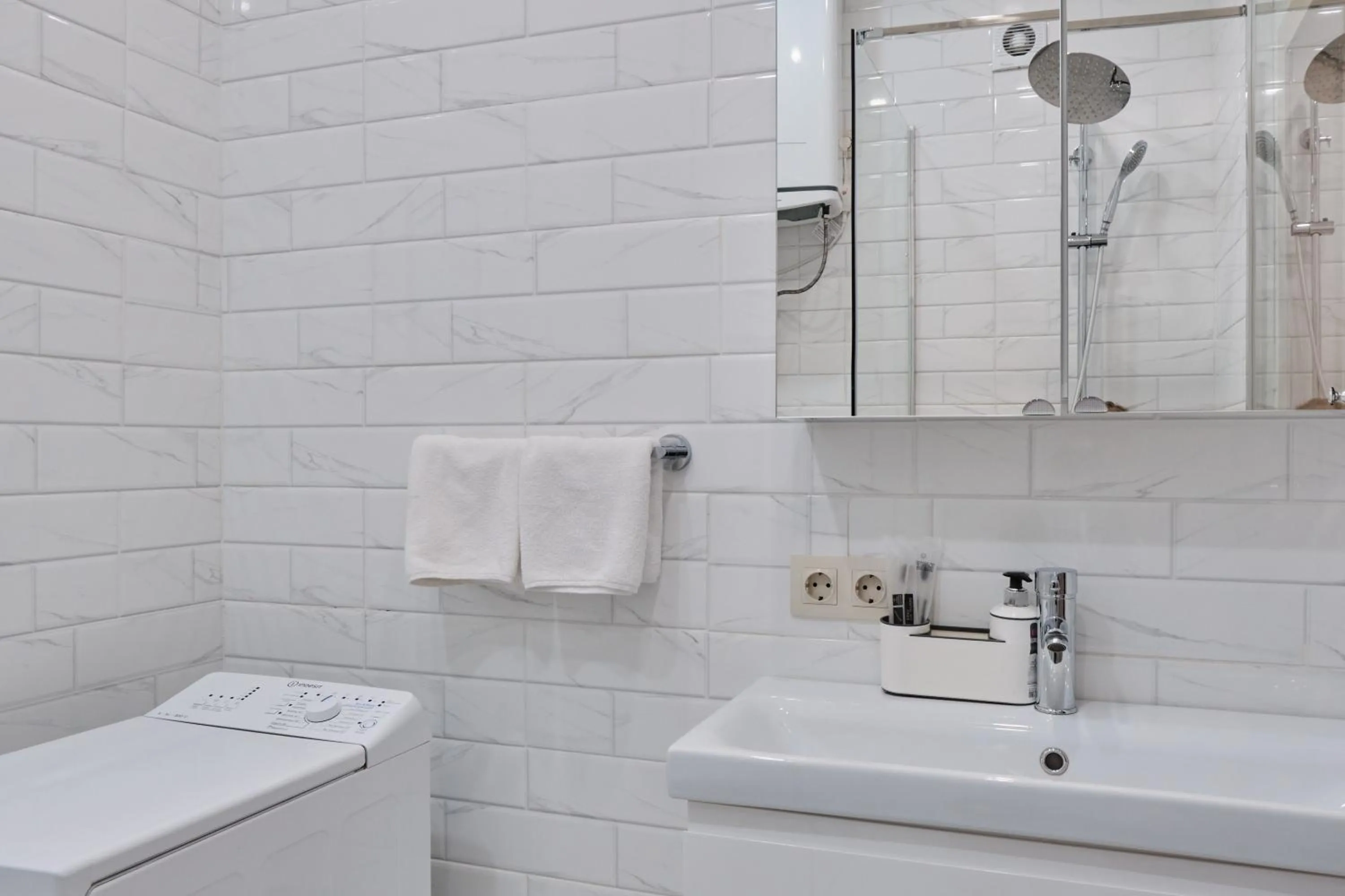 Seven City Apartments