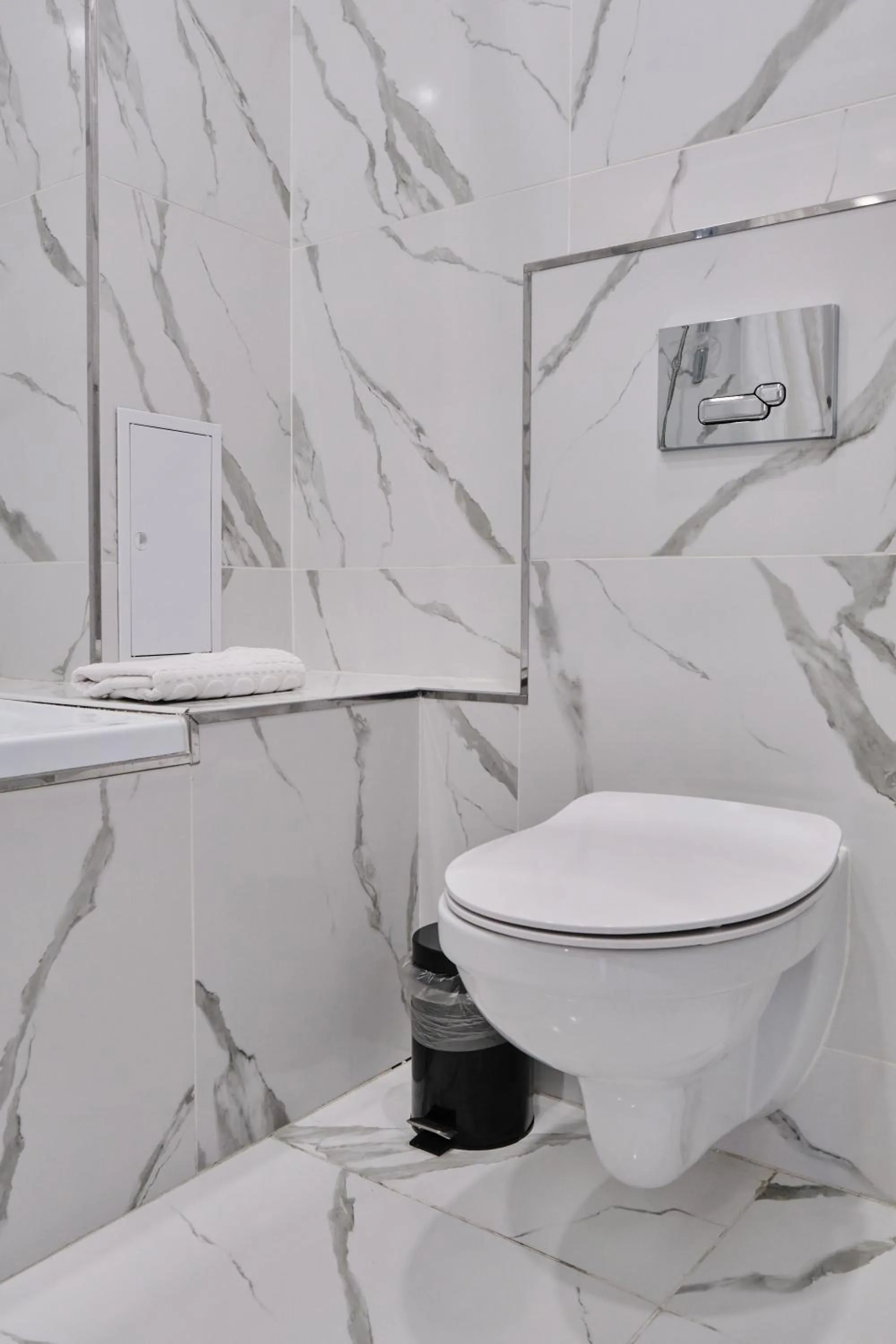 Seven City Apartments