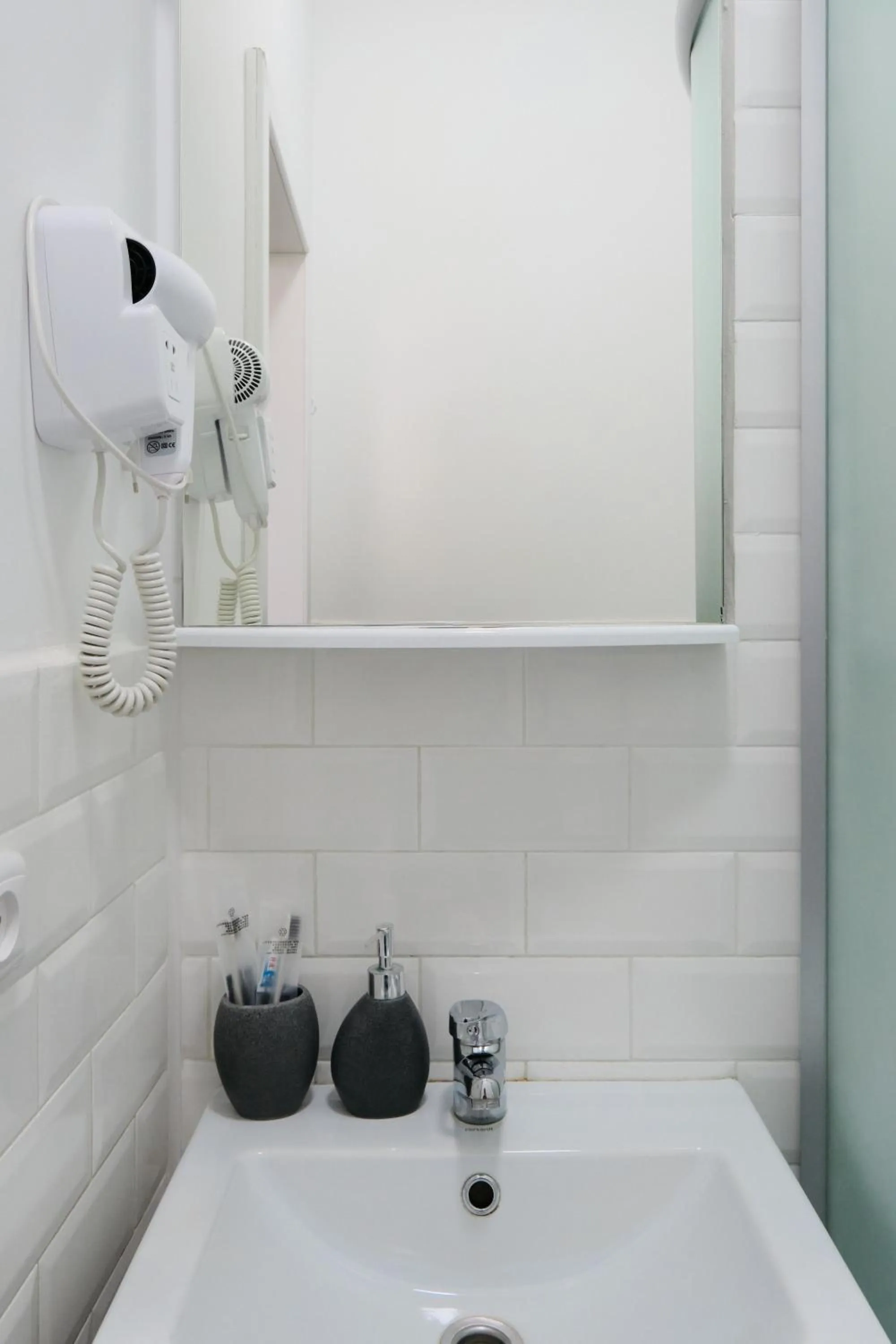 Seven City Apartments