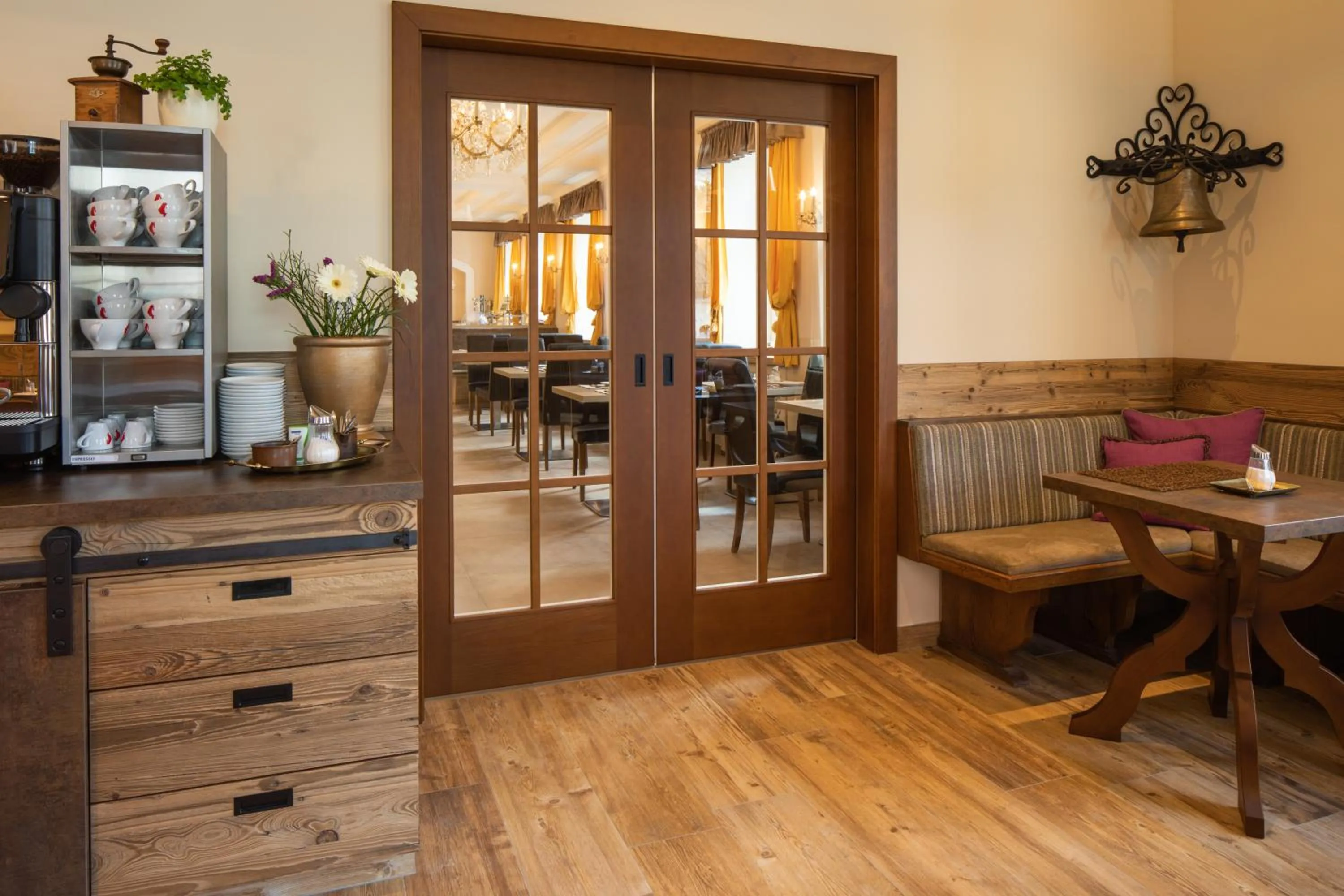 Lounge or bar in Hotel Unter den Linden