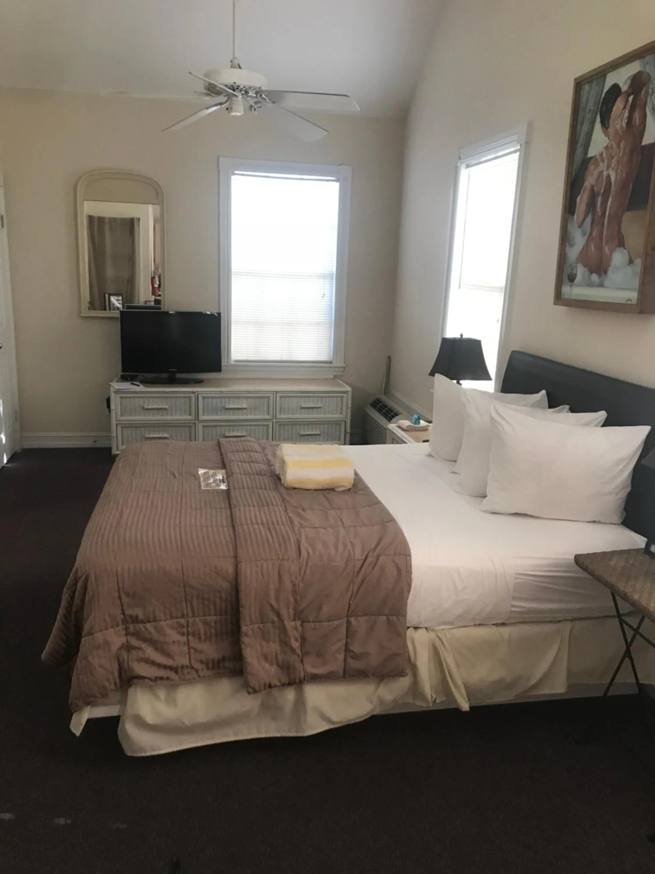 Bedroom, Bed in New Orleans House - Gay Male Adult Guesthouse