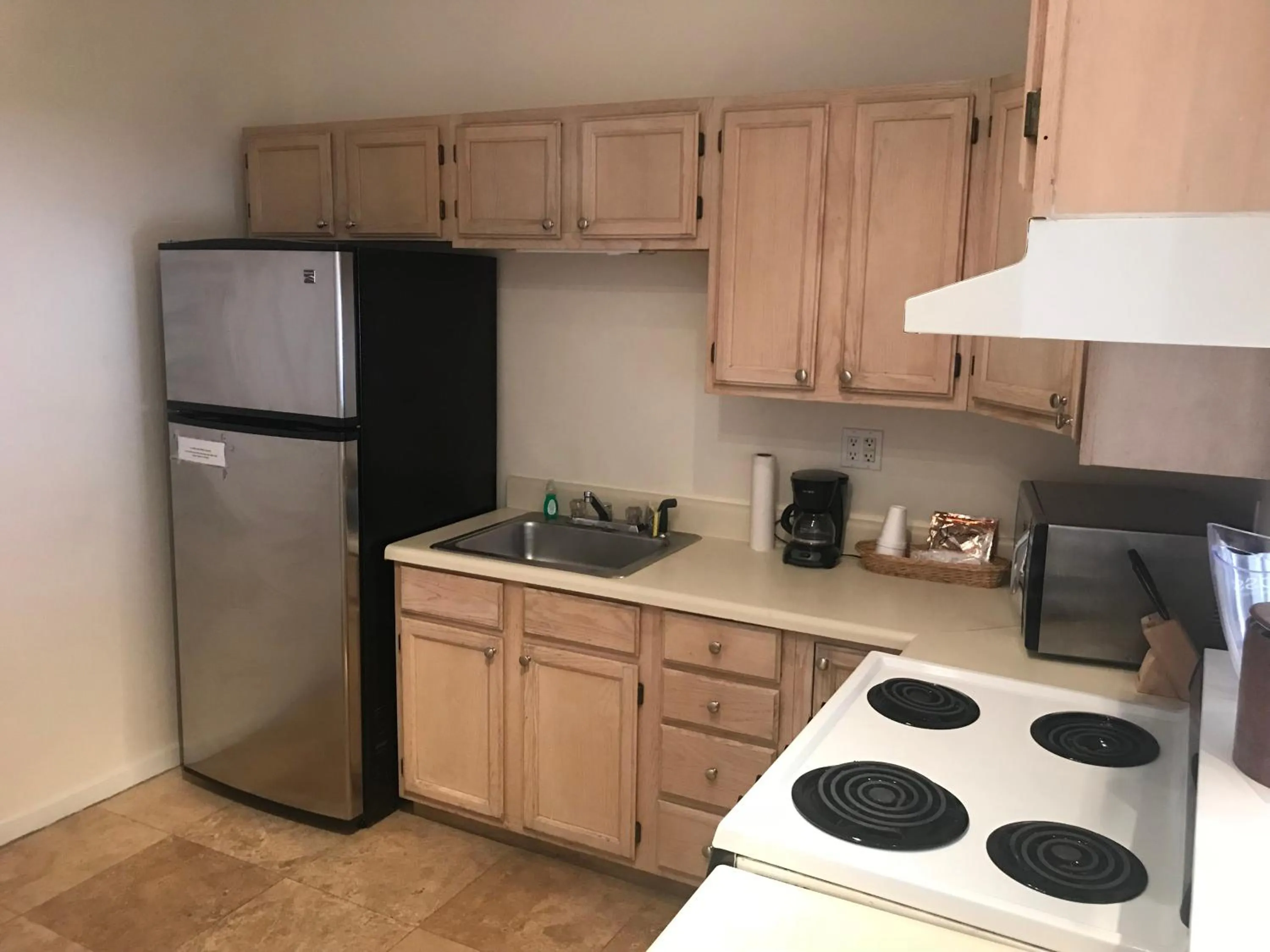 Kitchen or kitchenette in New Orleans House - Gay Male Adult Guesthouse