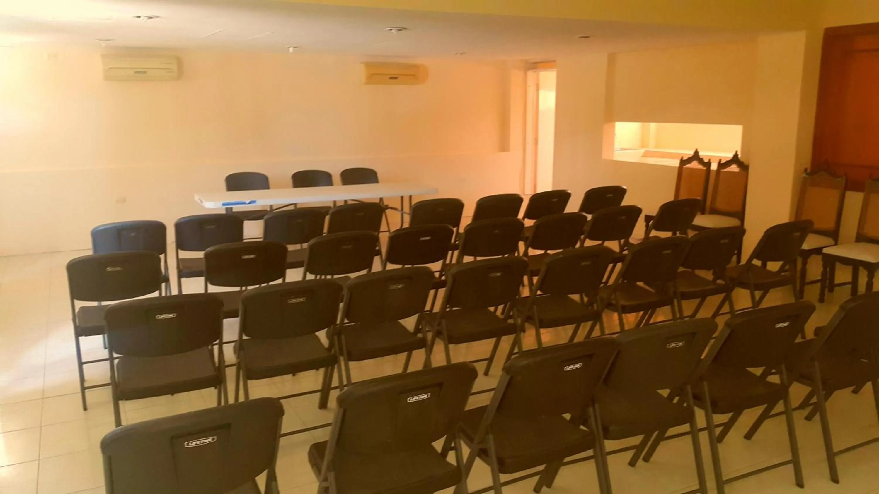 Business facilities in Hotel El Marques