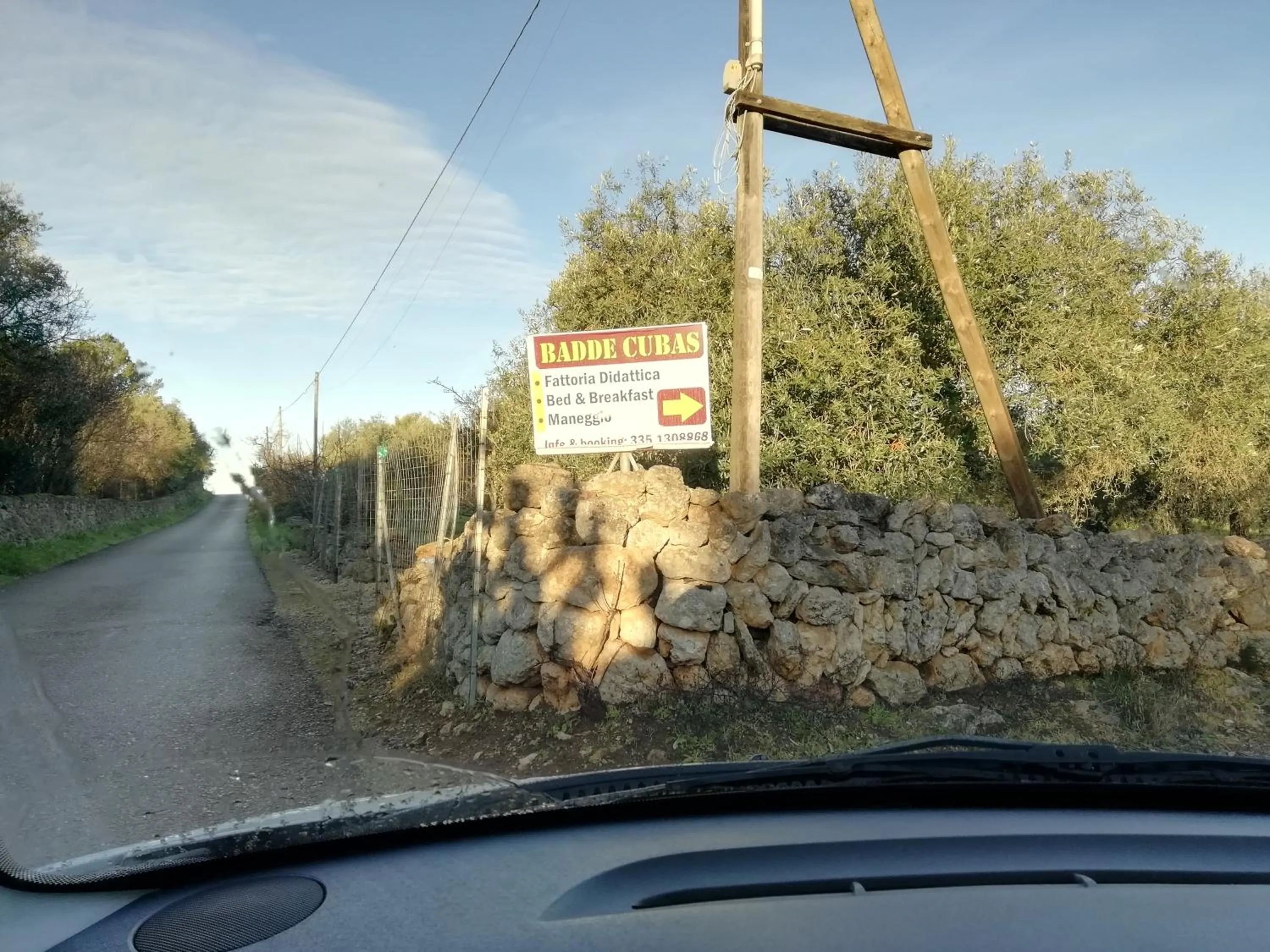 Logo/Certificate/Sign in B&B Badde Cubas