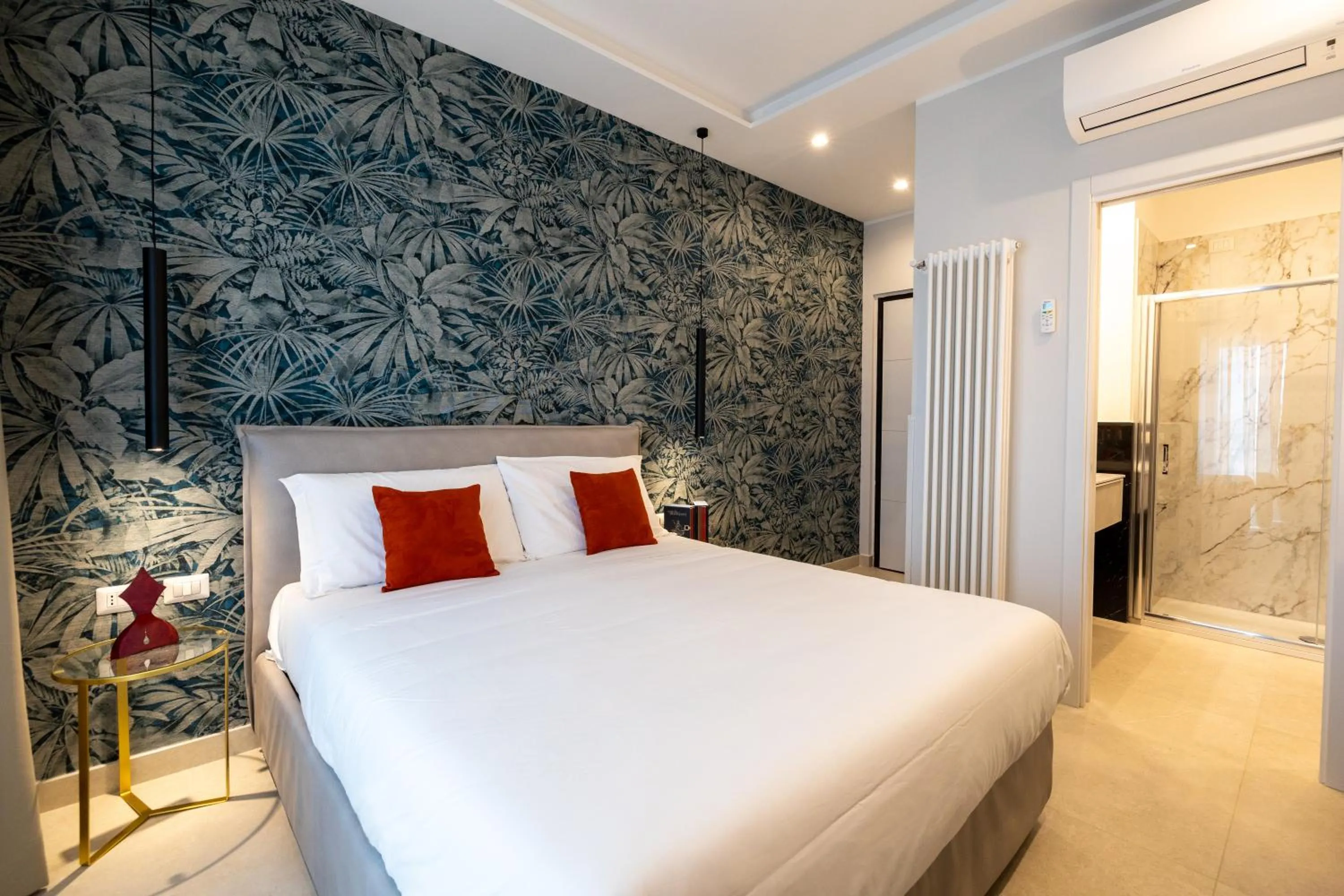 Bedroom, Bed in Napoli City Center - Appartamenti e Camere