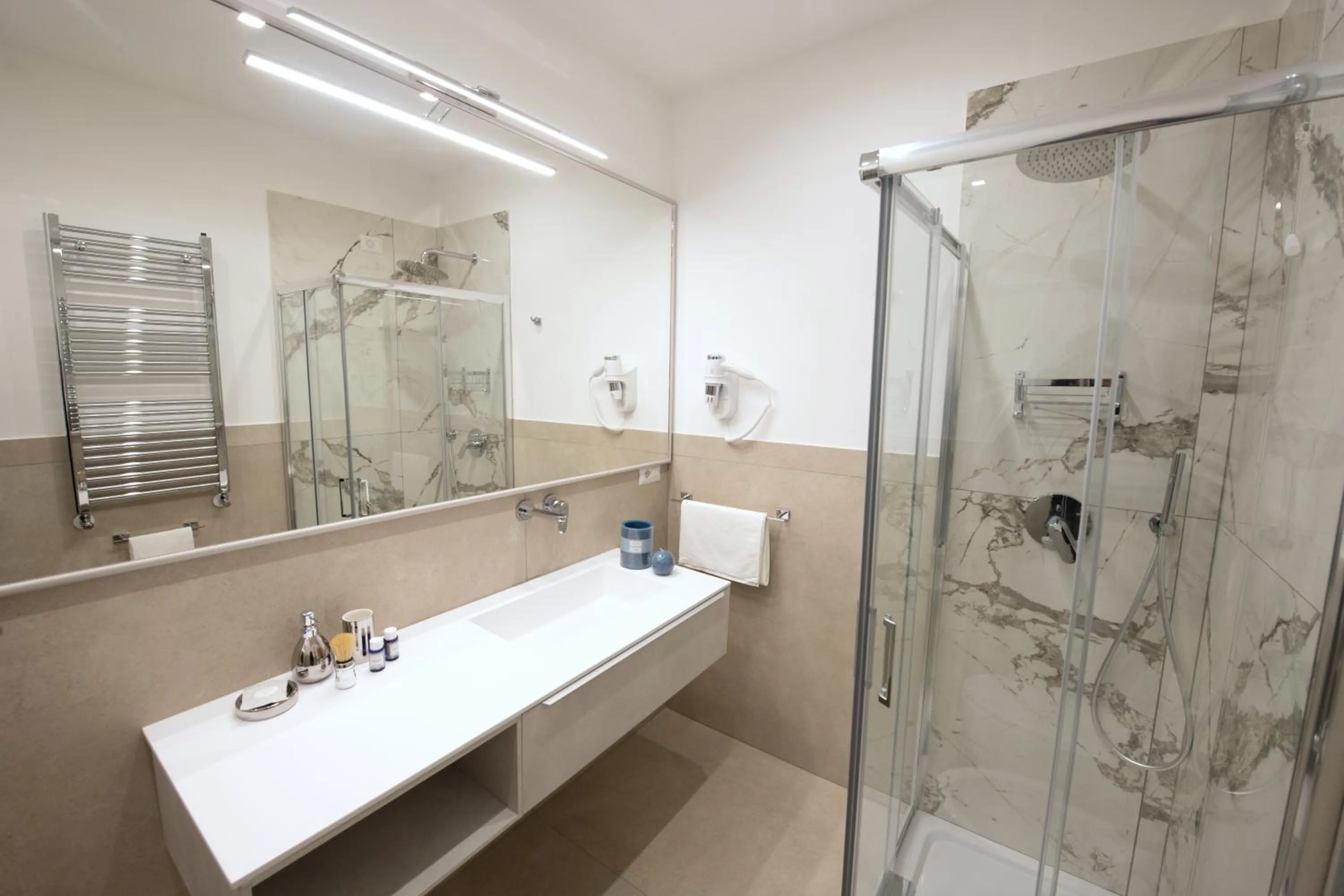 Bathroom in Napoli City Center - Appartamenti e Camere