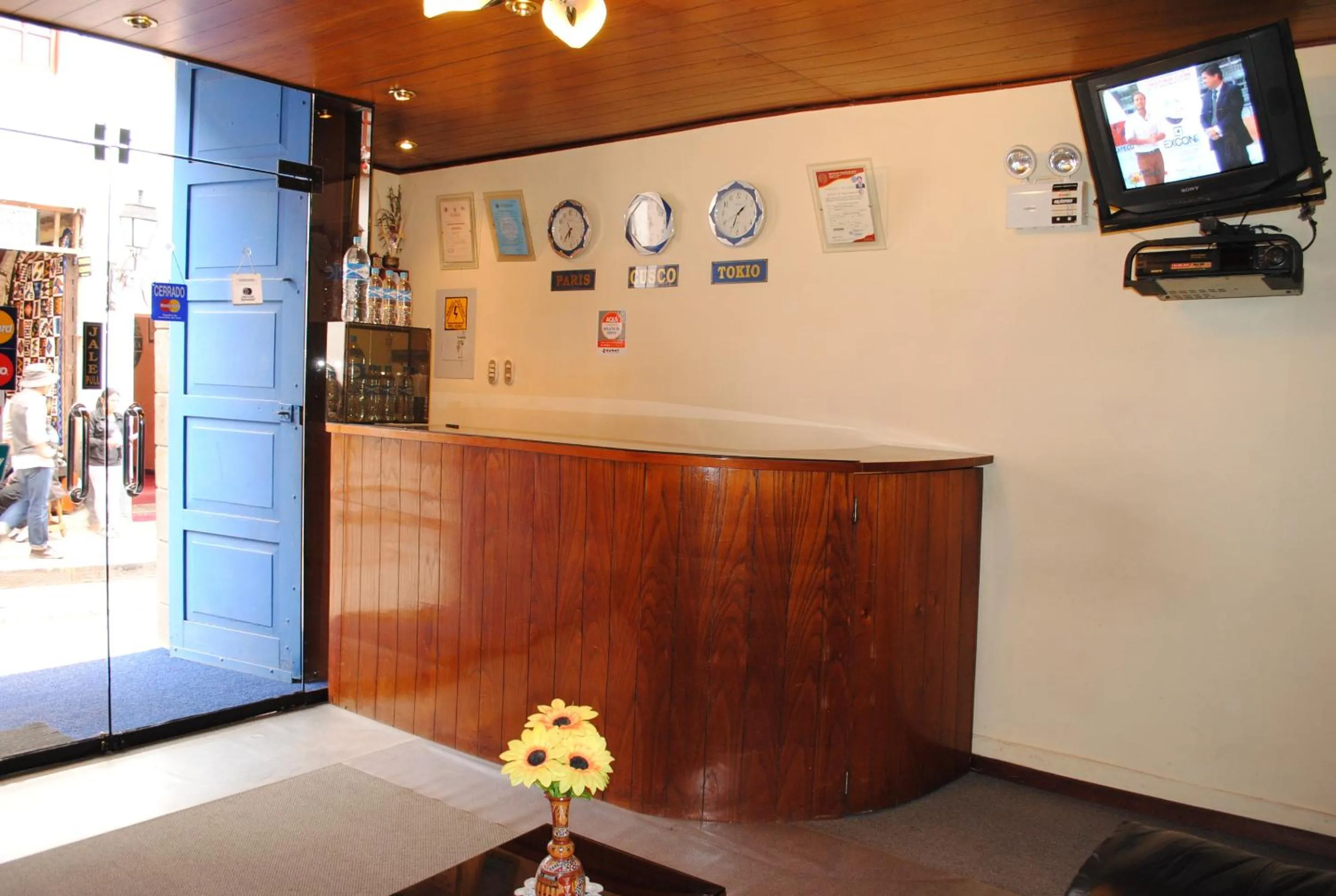 Lobby or reception in Hostal Alfredo's Palace