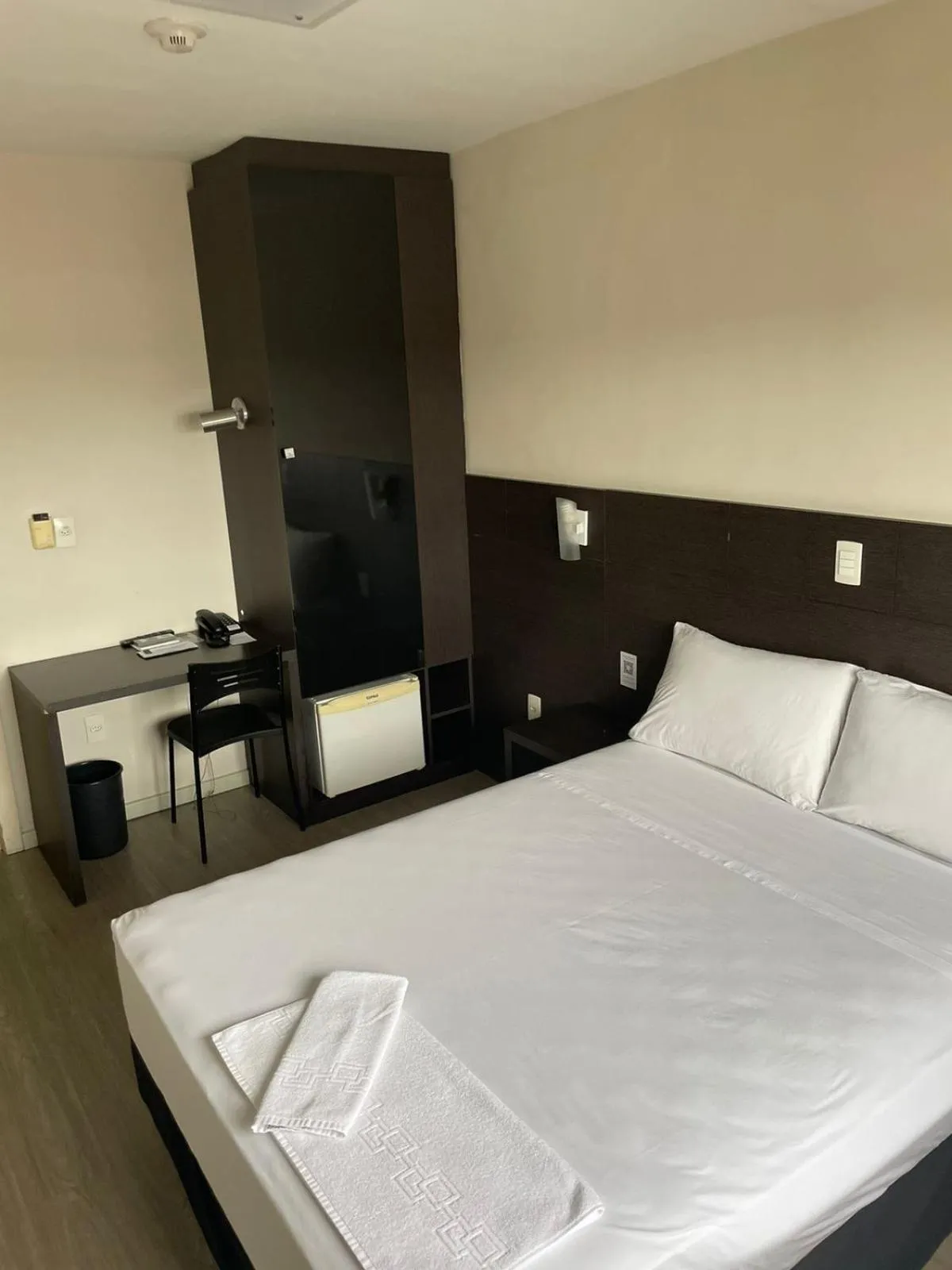 Bed in Santa Catarina Plaza Hotel