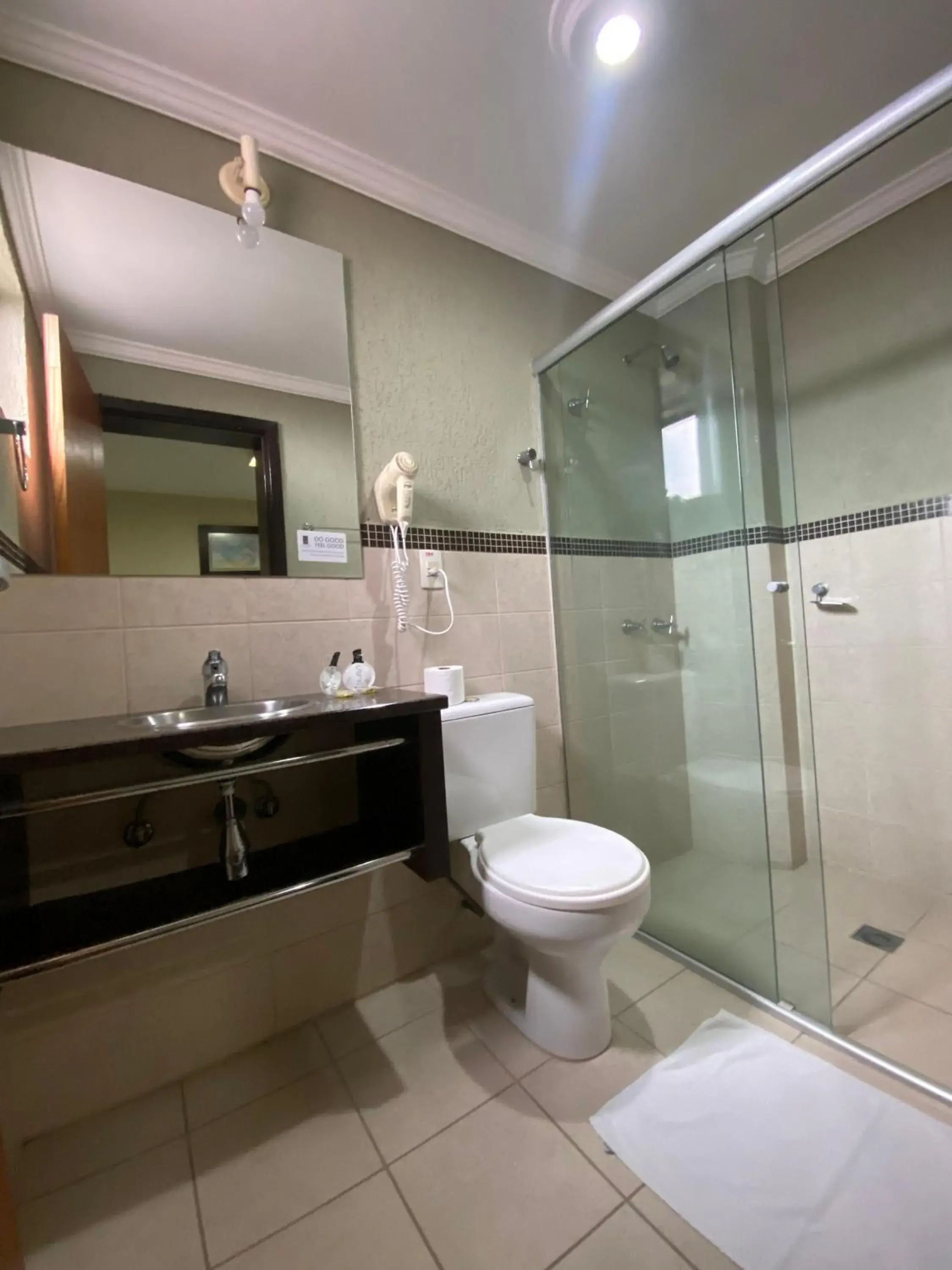 Quadruple Room in Santa Catarina Plaza Hotel Quadruple Room in Santa Catarina Plaza Hotel