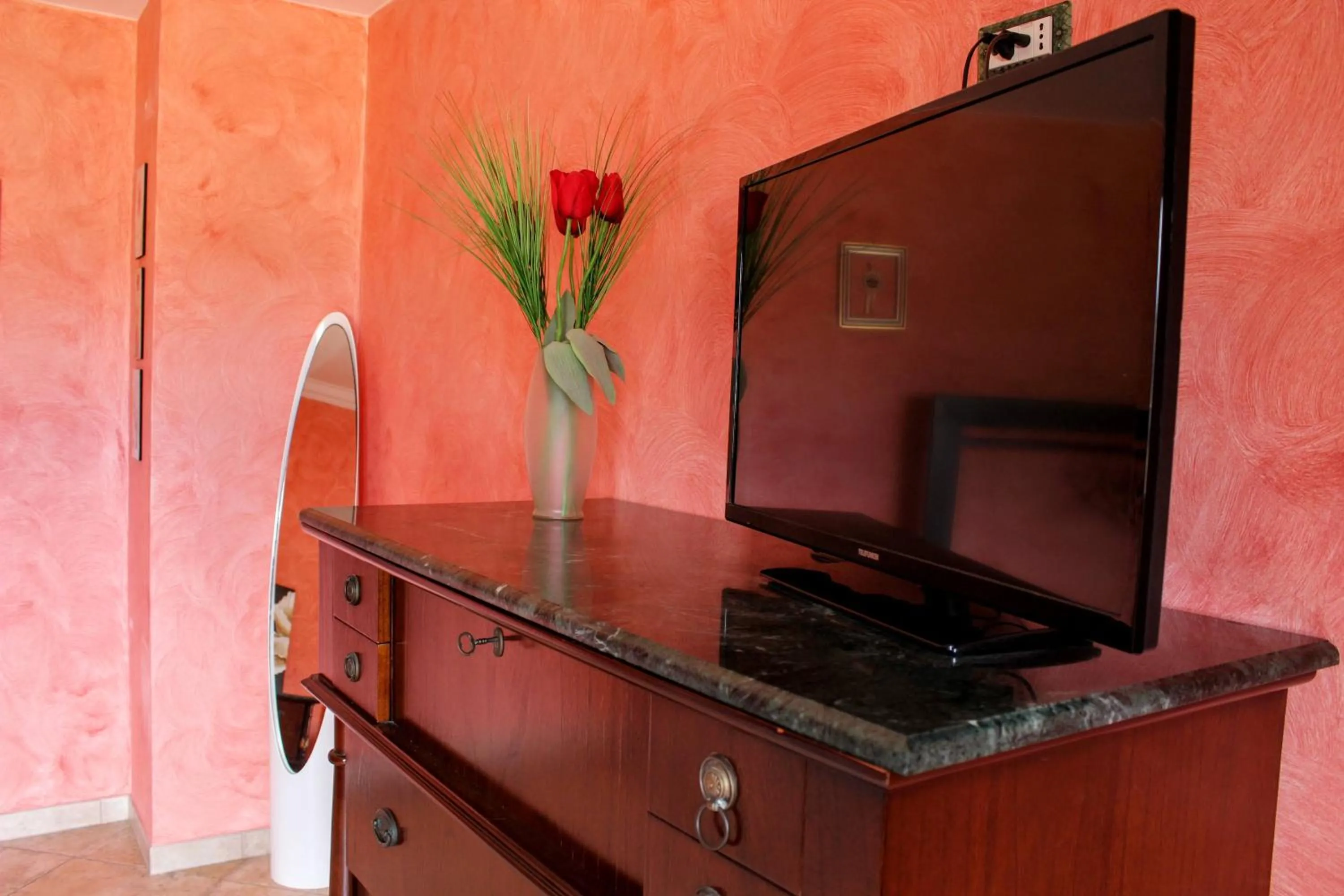 TV and multimedia in B&B A Casa di Angela