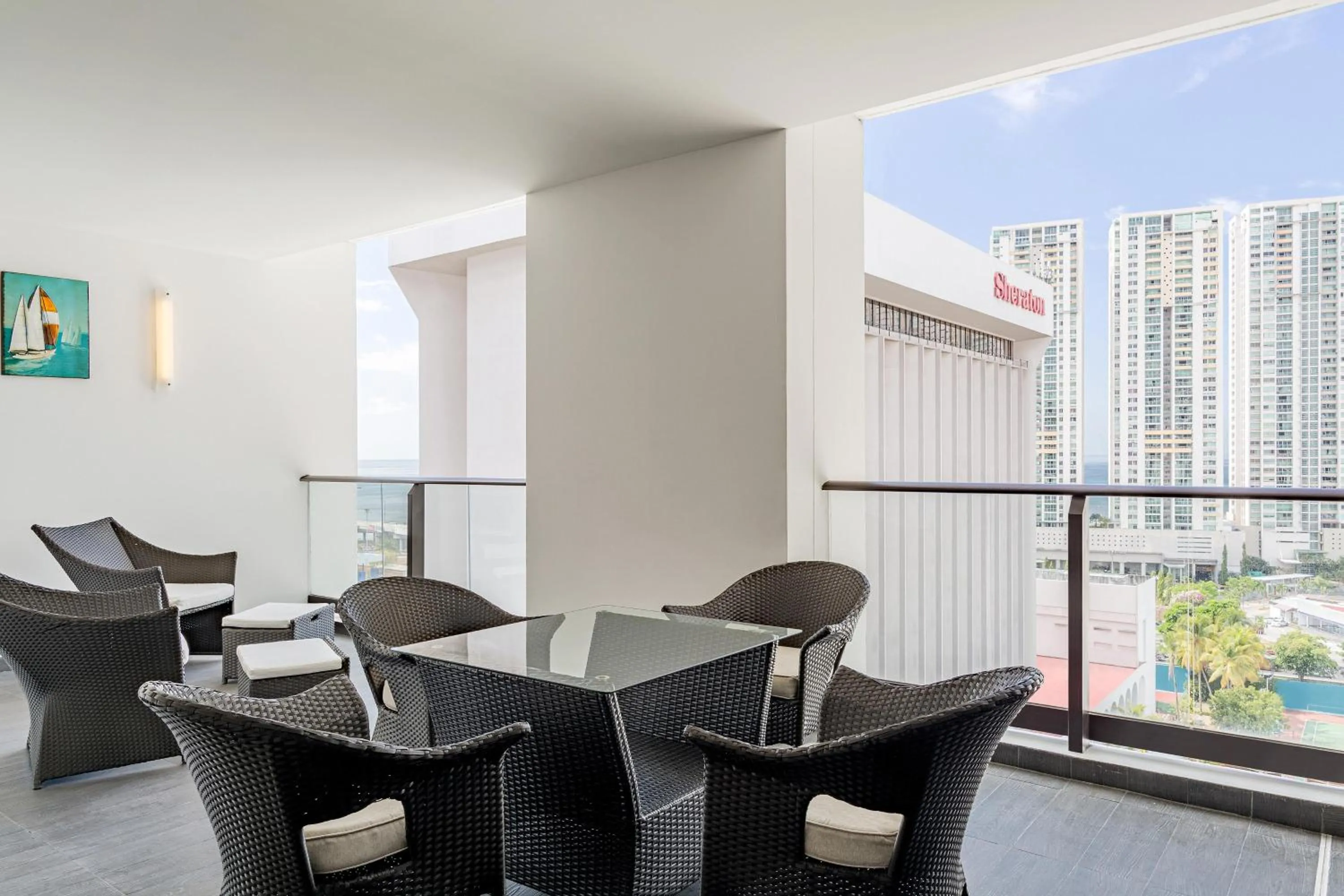 Bedroom in Aloft Panama