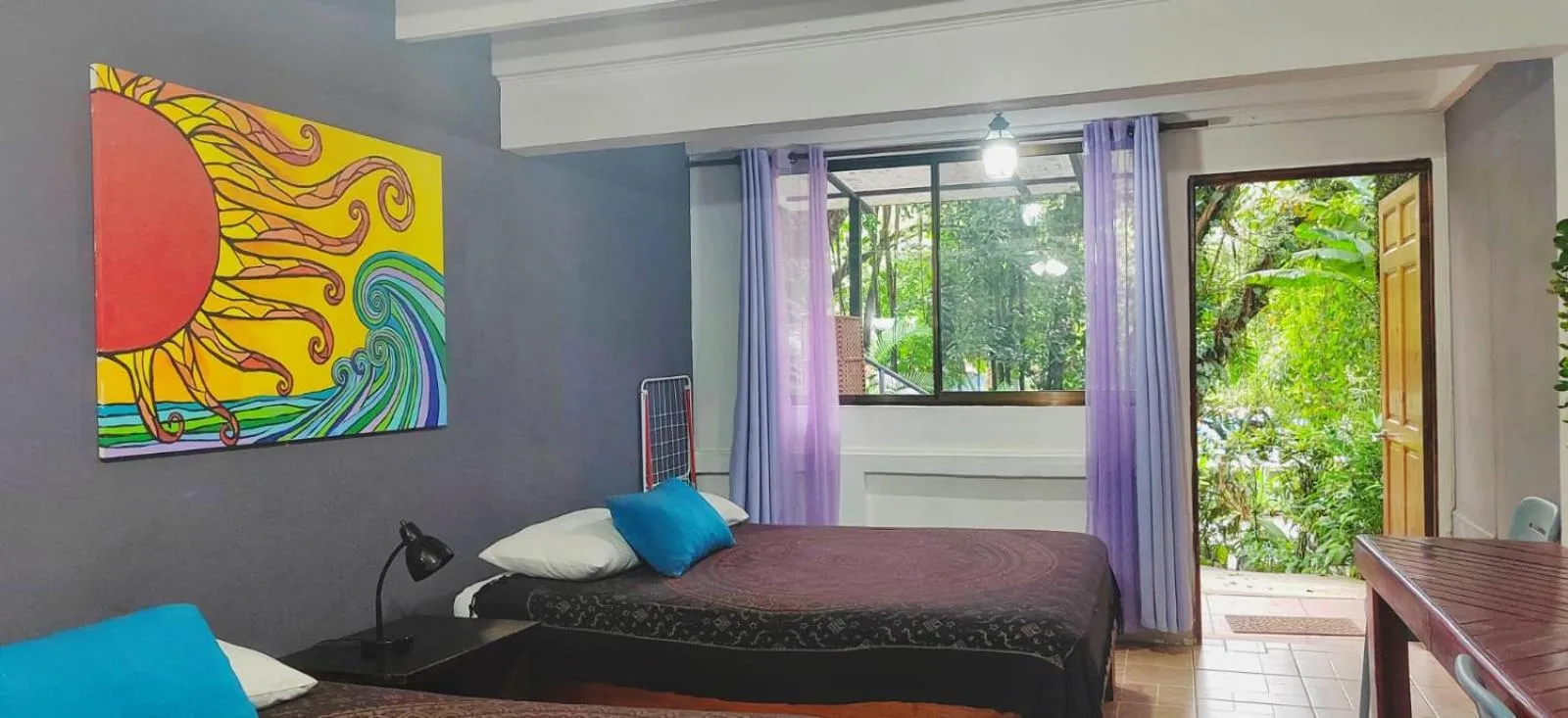 Bed in Jungle Beach Hotel Manuel Antonio