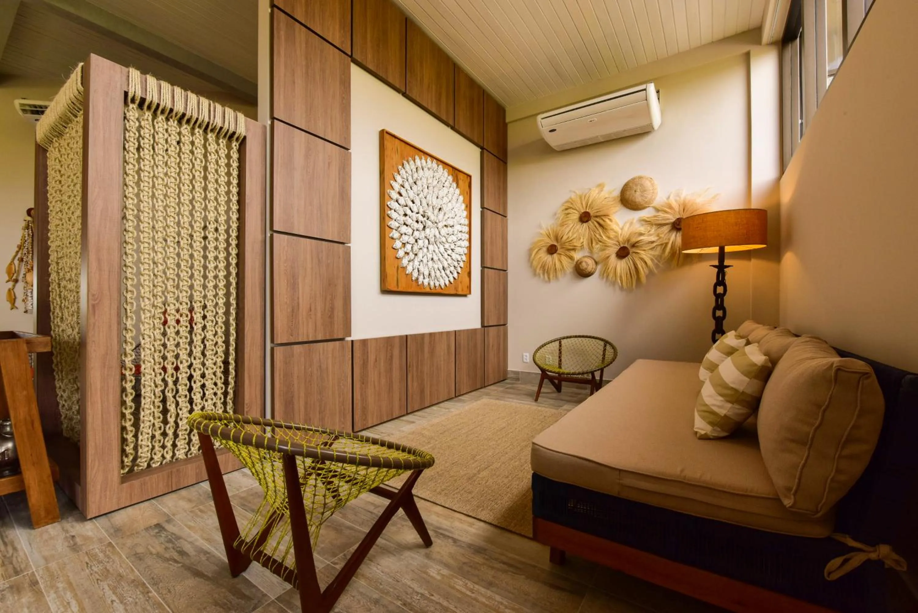 Lobby or reception in Porto das Dunas Boutique Praia Hotel