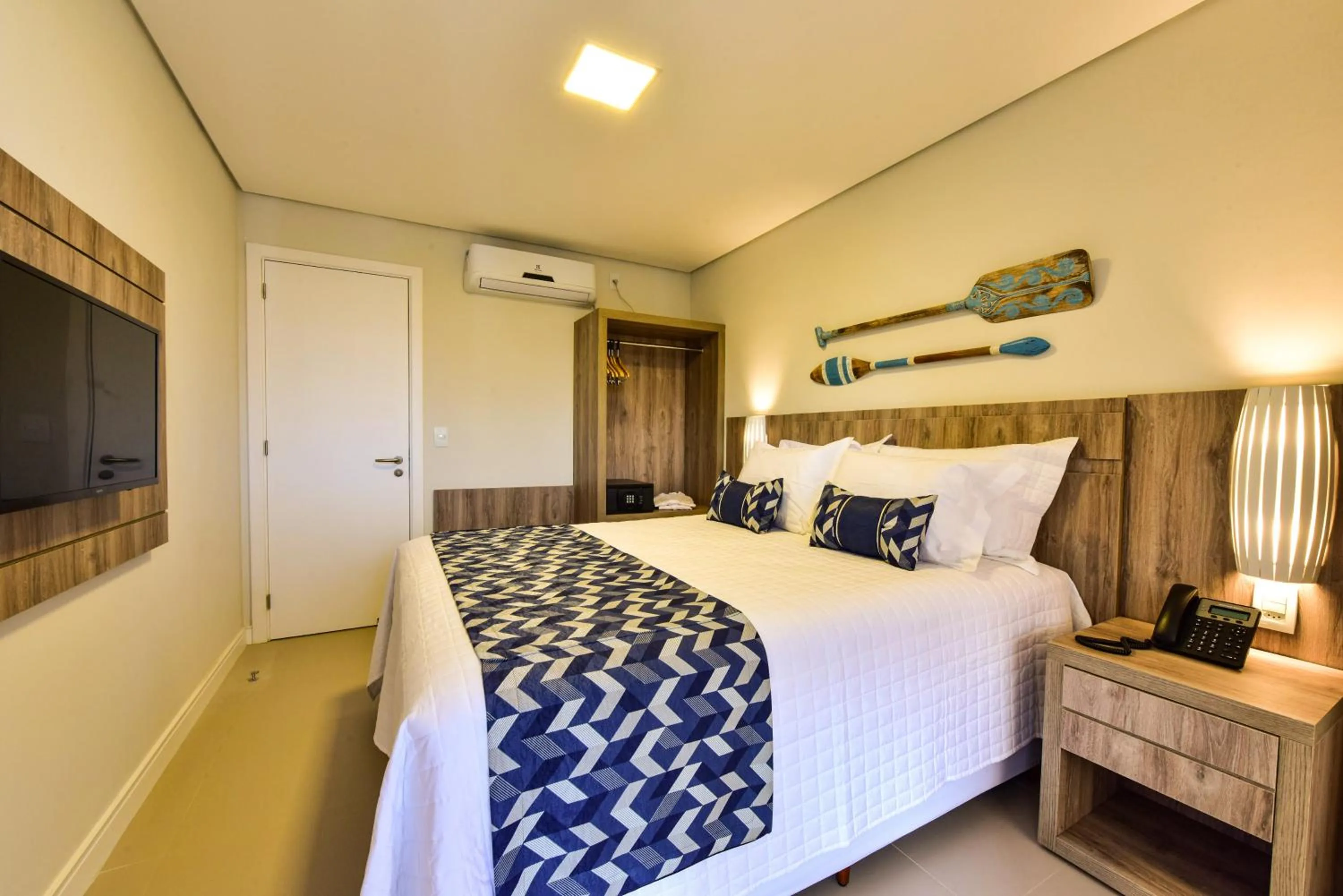 Bed in Porto das Dunas Boutique Praia Hotel