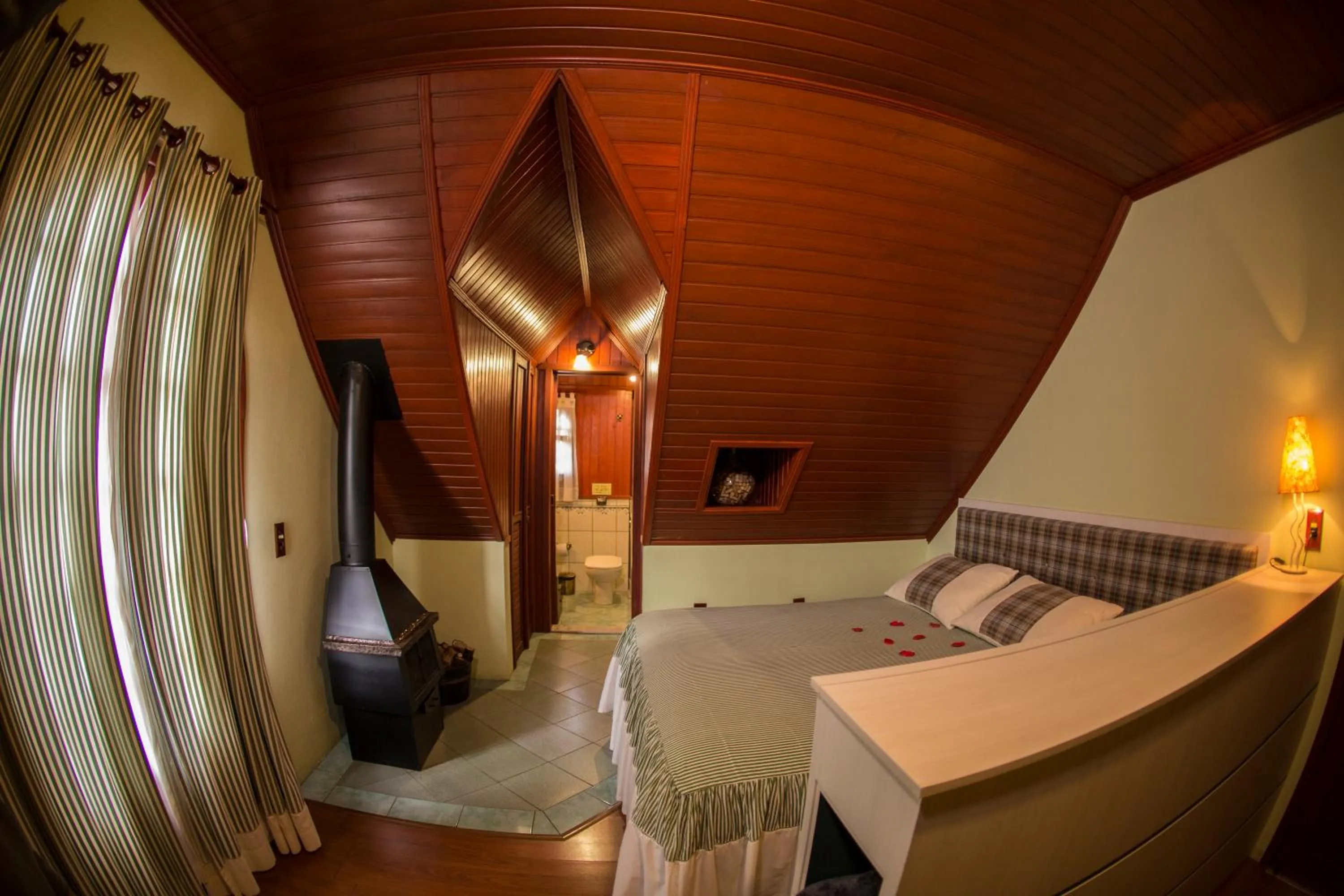 Bed in Chalé Alto da Serra - Pousada & Wellness Spa