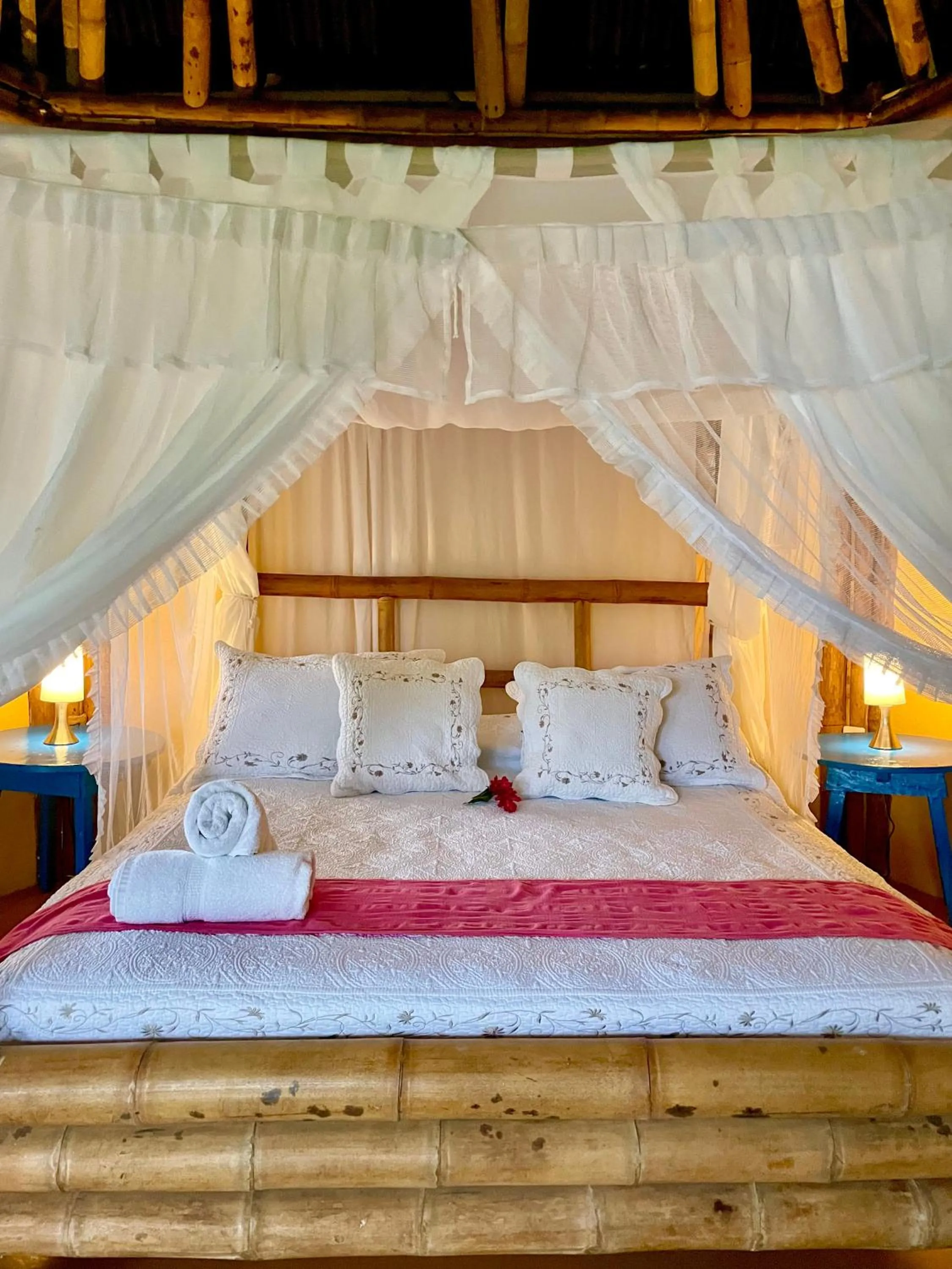 Property building, Bed in Minca Ecohabs Hotel