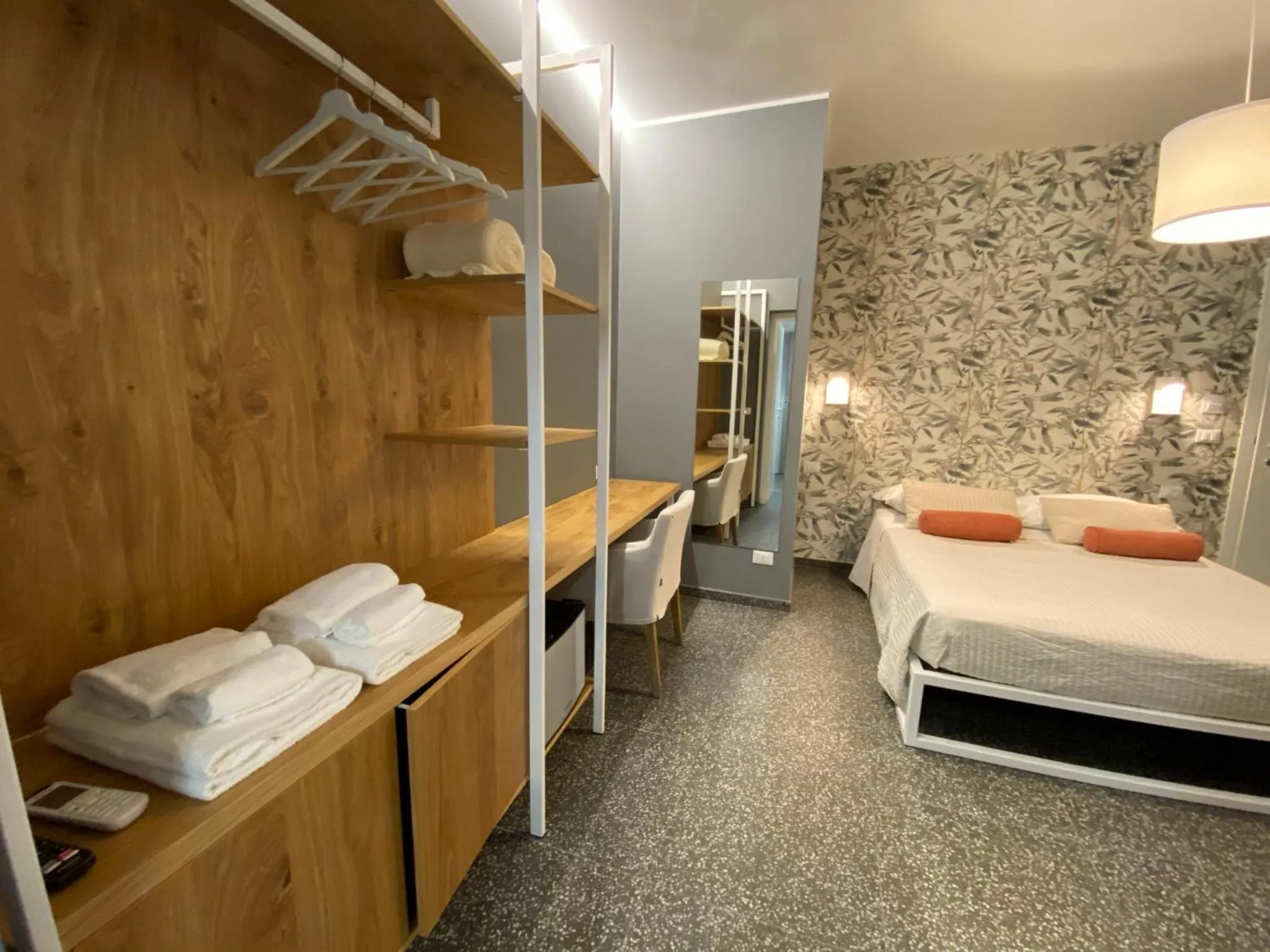 Photo of the whole room, Bed in La Taverna Antica Rooms