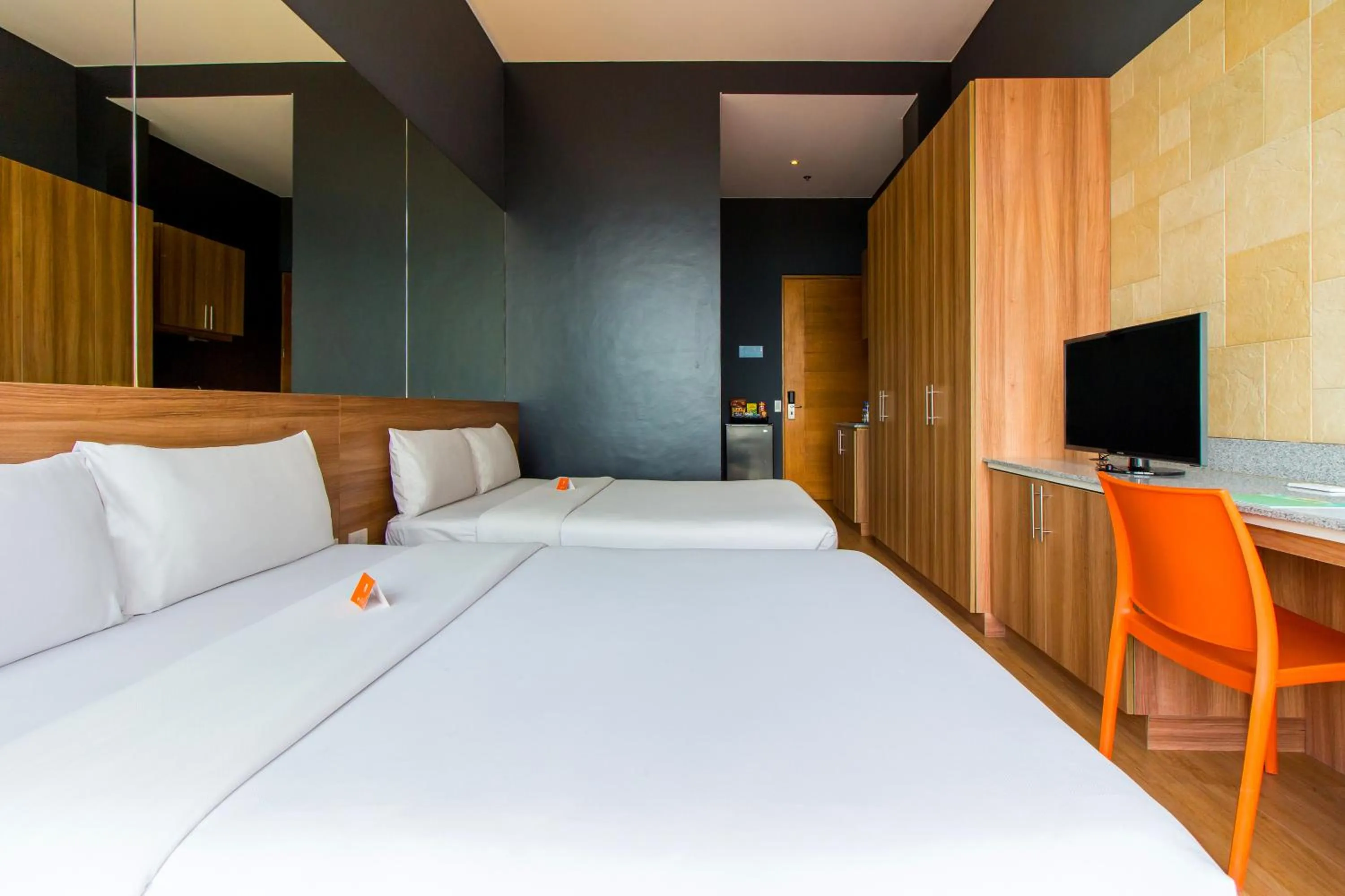 TV and multimedia, Bed in Azumi Boutique Hotel