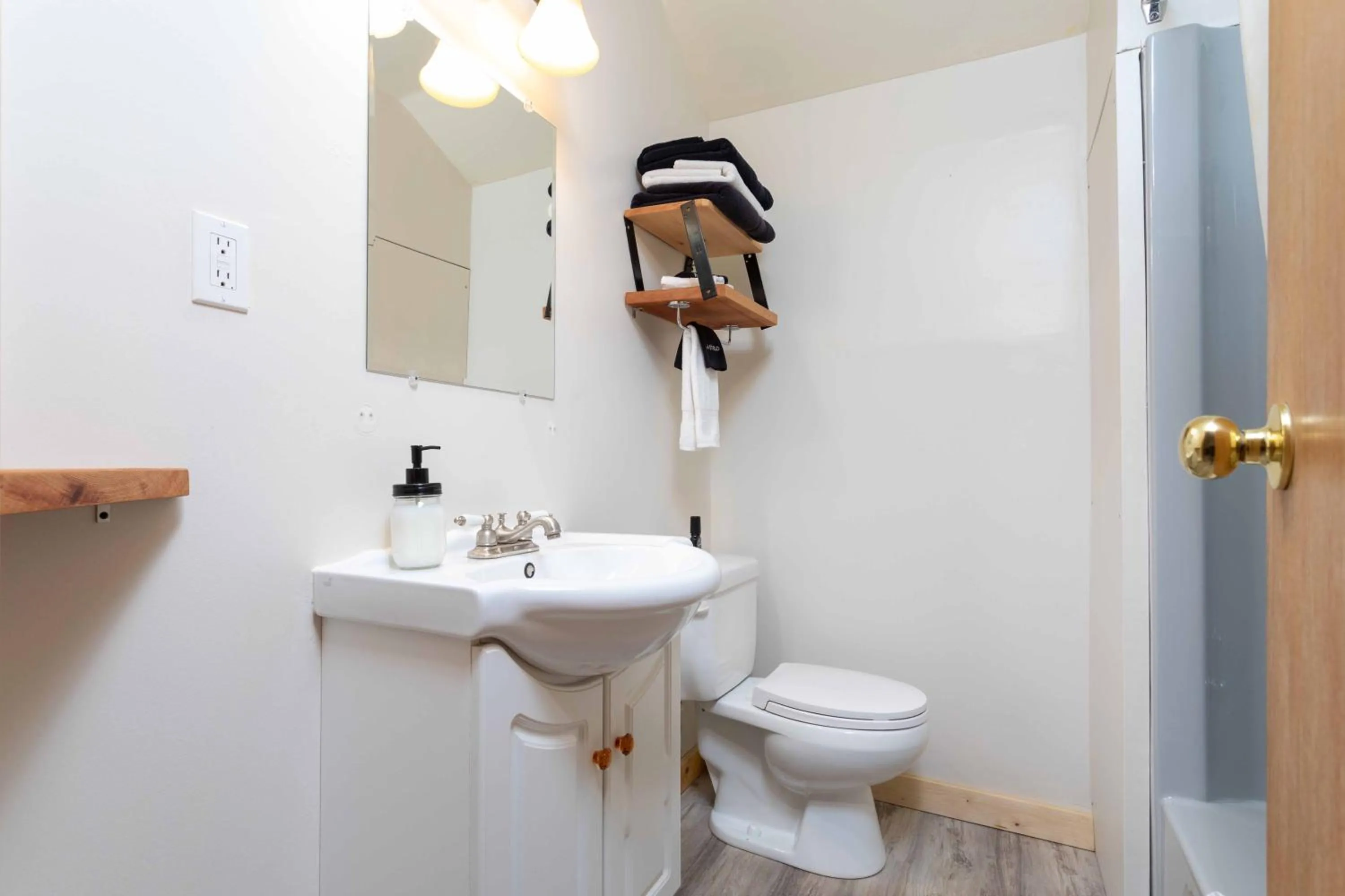 The Valley View Cabins and Event Center