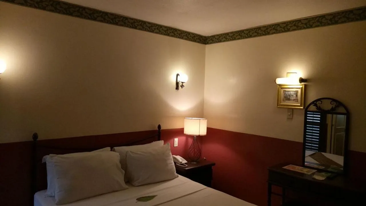 Bedroom, Bed in DM Residente Hotel Inns & Villas