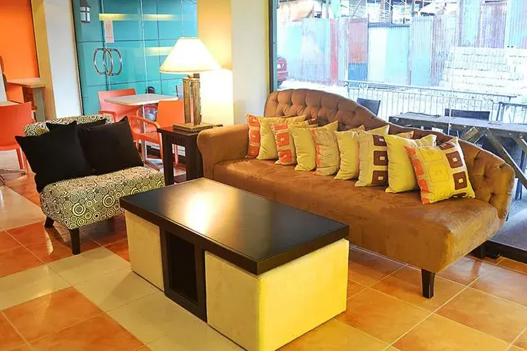 Restaurant/places to eat in DM Residente Hotel Inns & Villas Restaurant/places to eat in DM Residente Hotel Inns & Villas