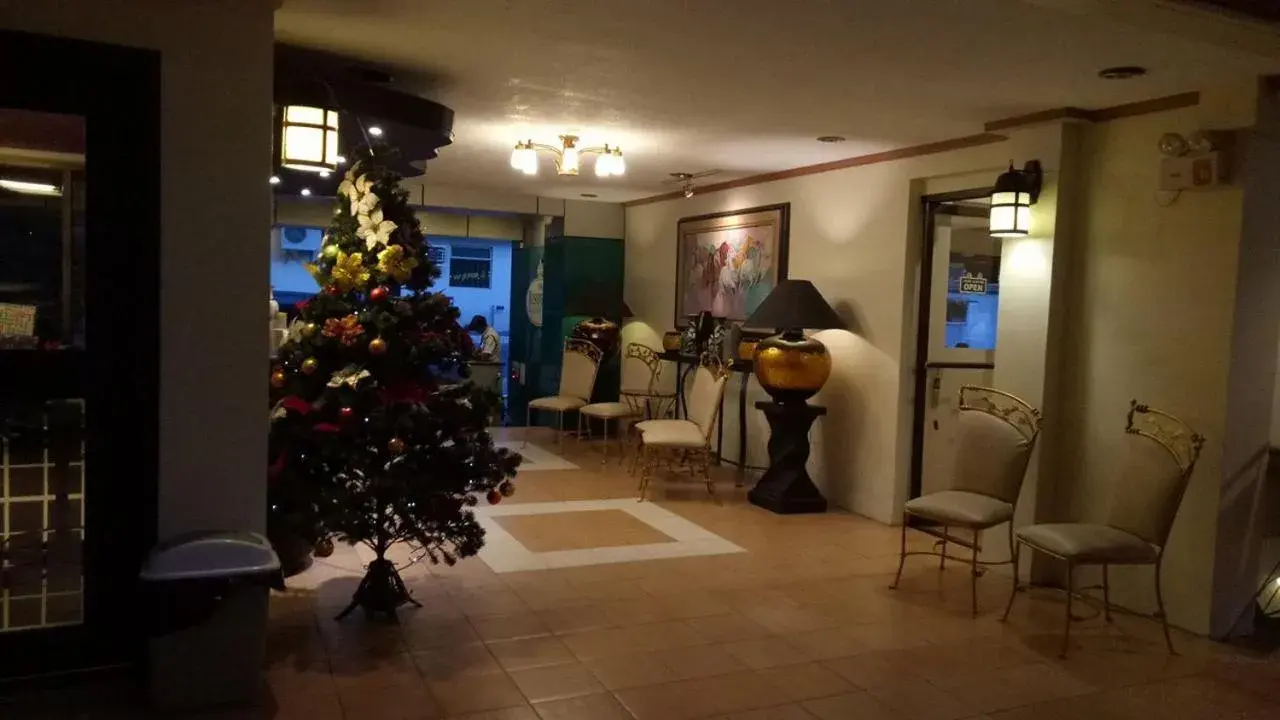 Property building in DM Residente Hotel Inns & Villas Property building in DM Residente Hotel Inns & Villas