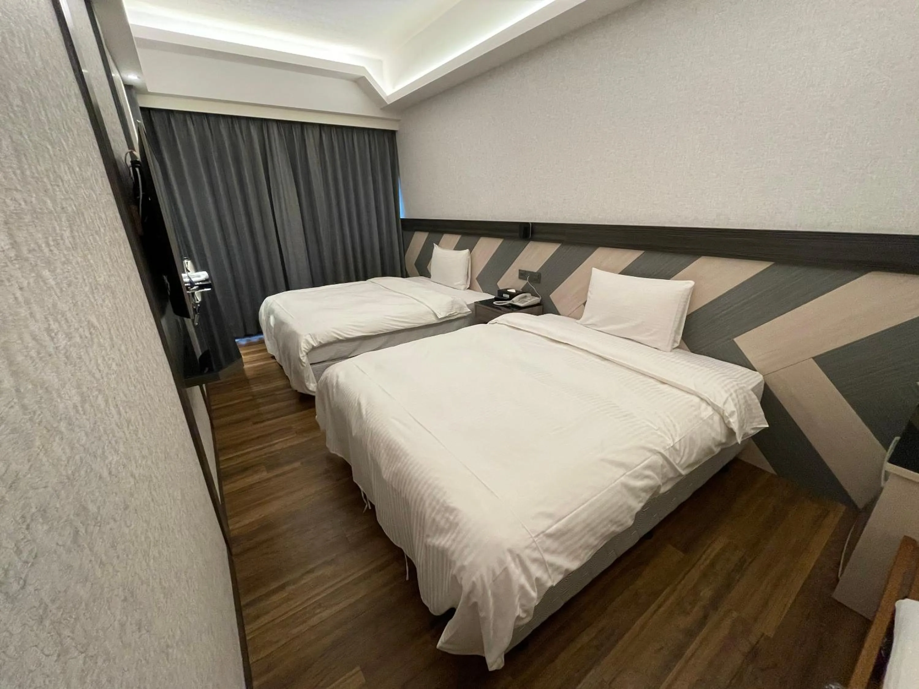 Photo of the whole room, Bed in Weifeng Boutique Business Hotel - Zhanqian Branch
