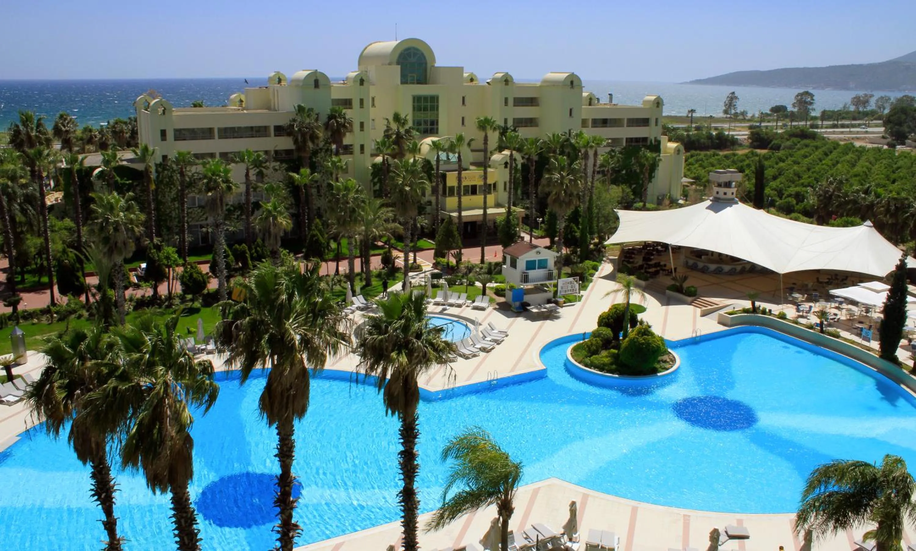 Property building in Presa Di Finica Hotel