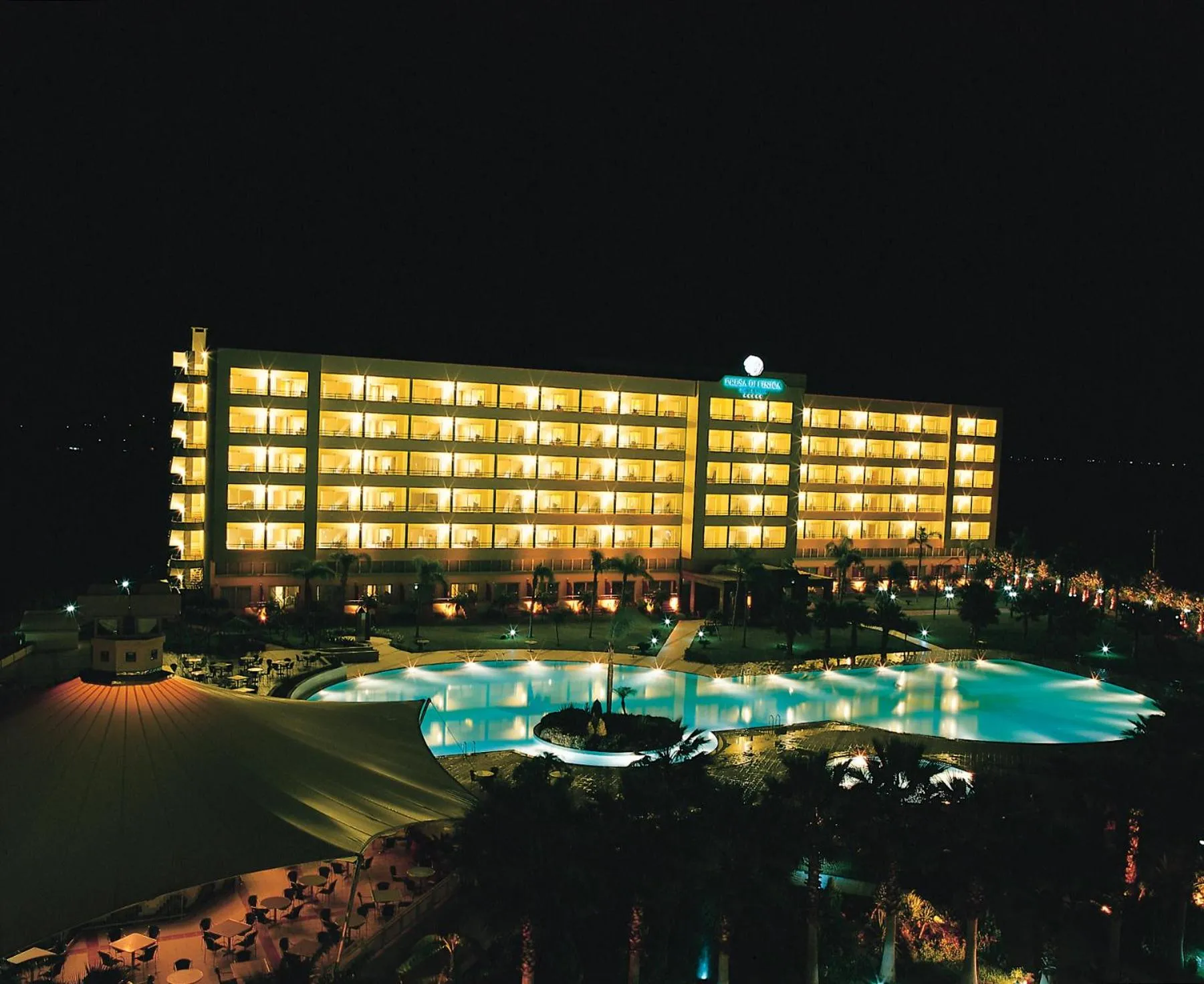 Property building in Presa Di Finica Hotel