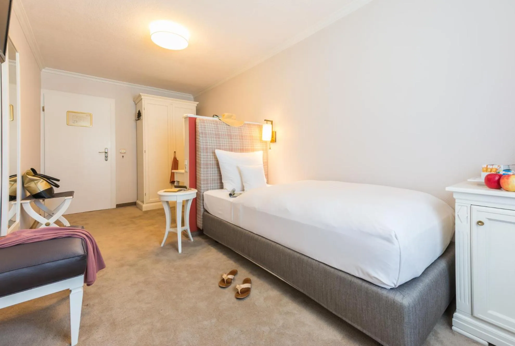 Bed in Lohmann's Romantik Hotel Gravenberg