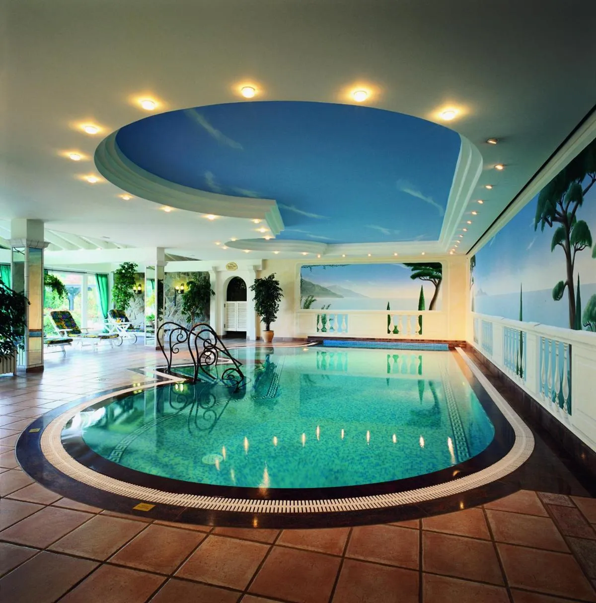 Swimming pool in Lohmann's Romantik Hotel Gravenberg