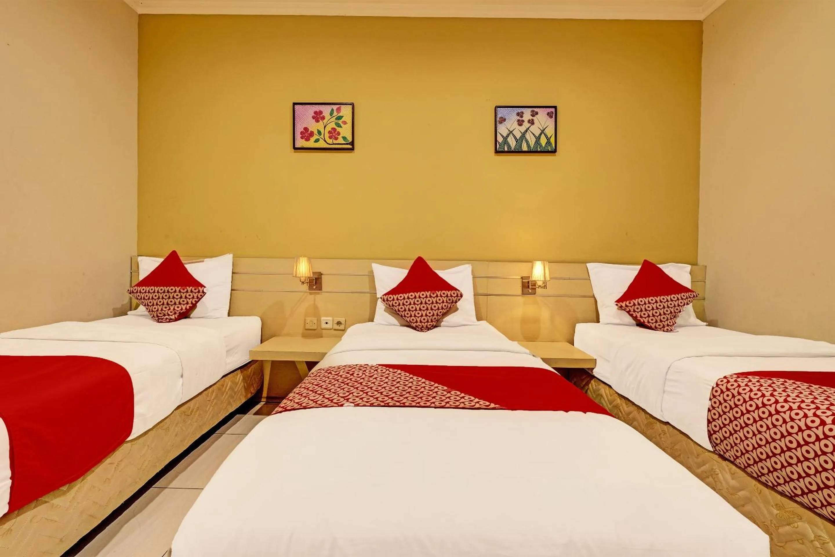 Bedroom, Bed in Hotel O Sky Guesthouse