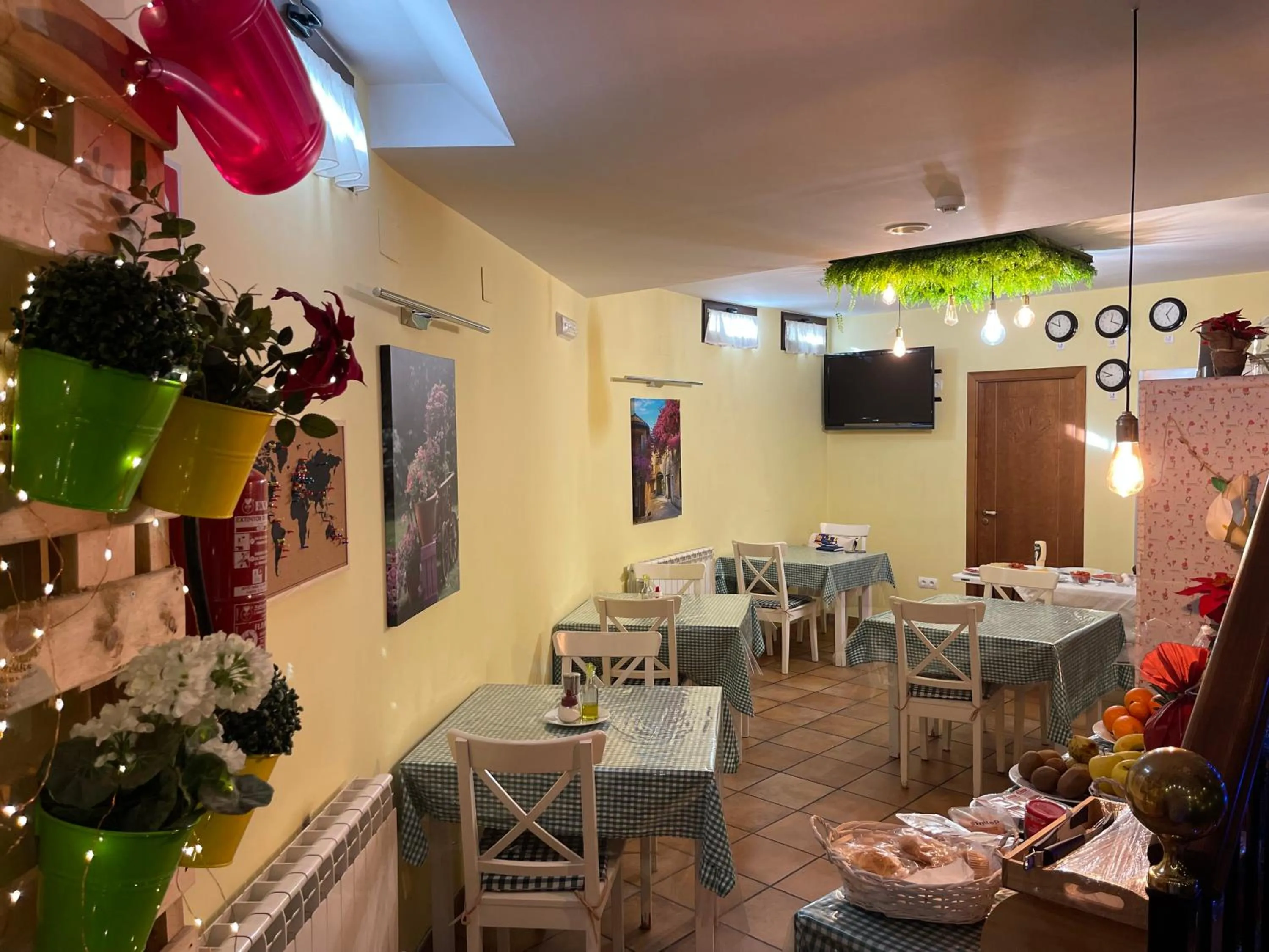 Breakfast in The Way Hotel Molinaseca