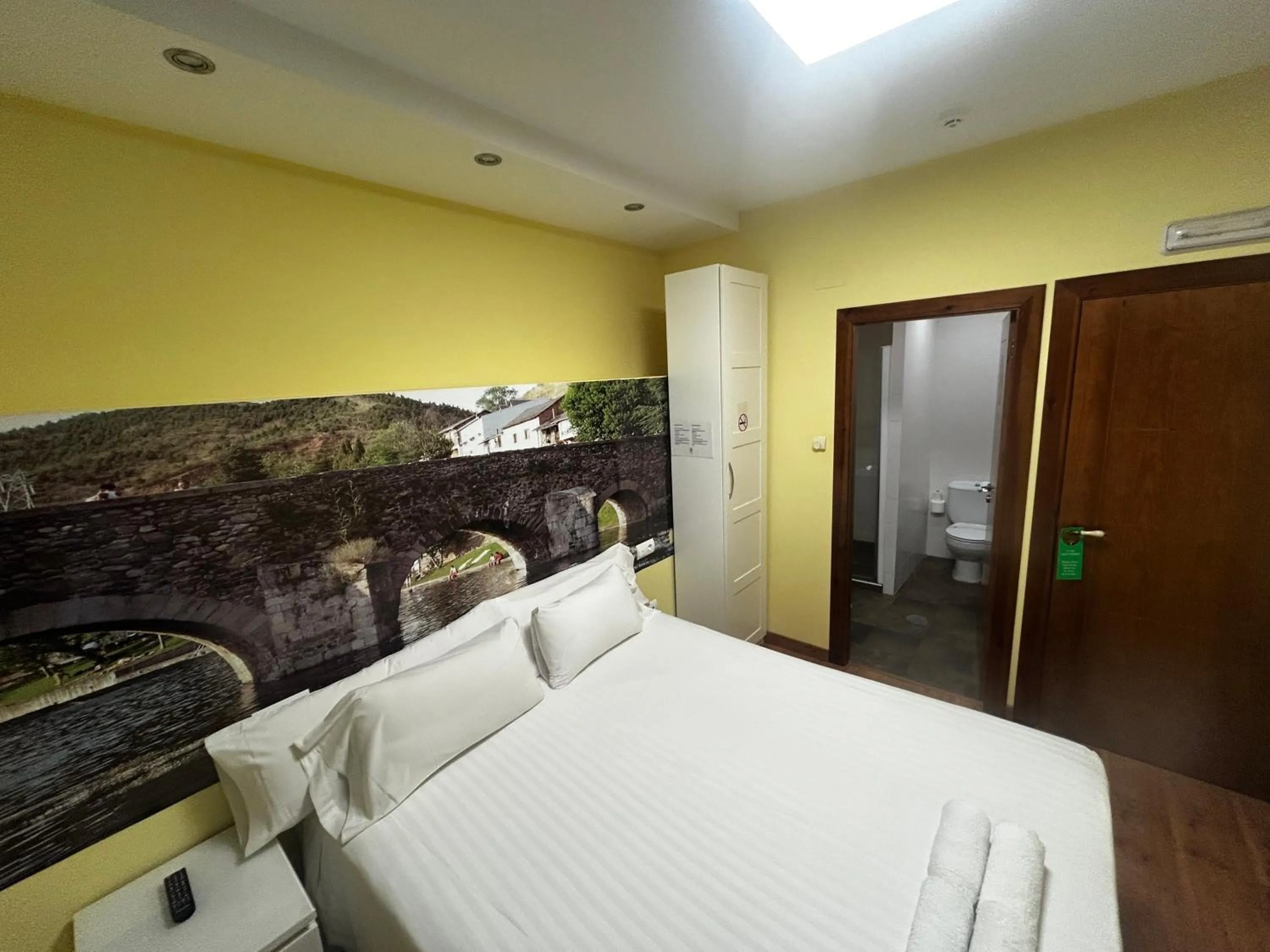 Bedroom, Bed in The Way Hotel Molinaseca