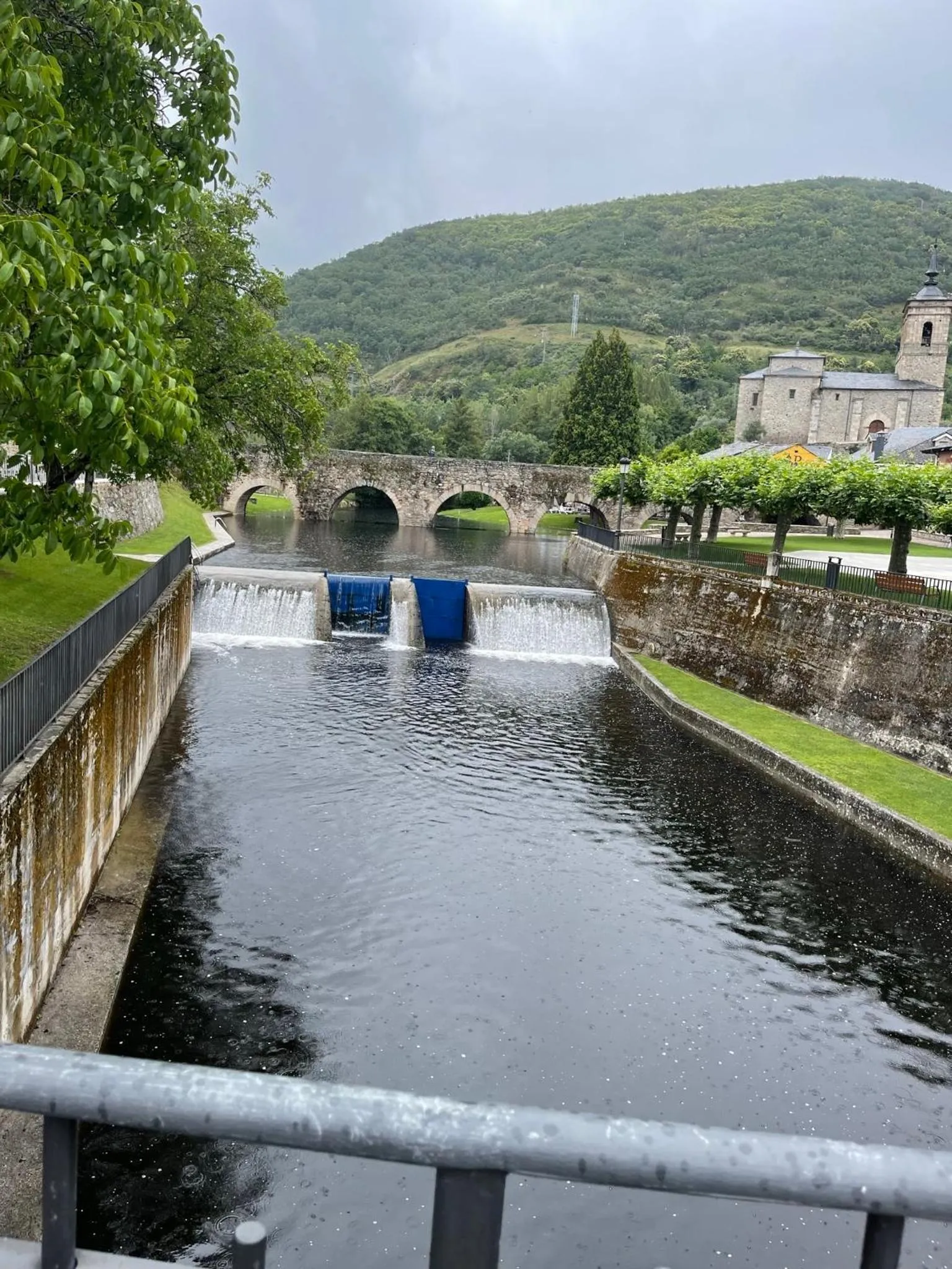 Natural landscape in The Way Hotel Molinaseca