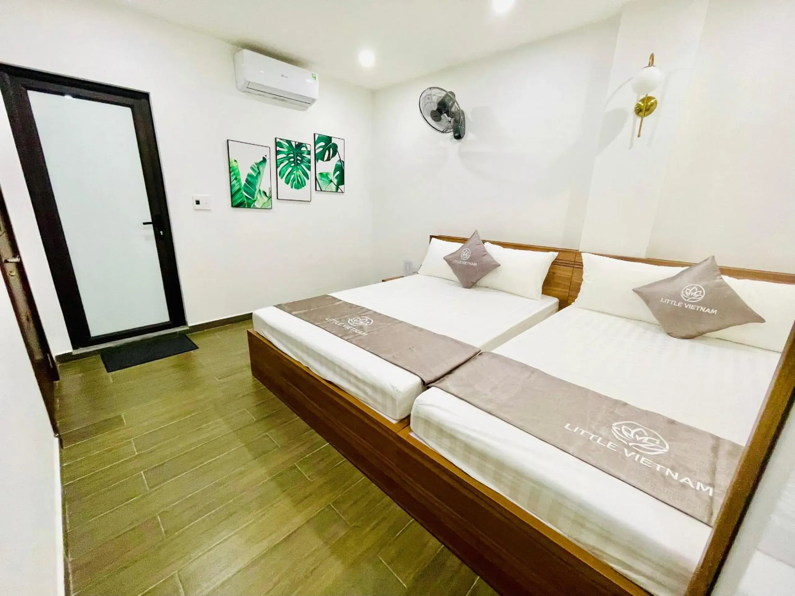 Economy Twin Room in Little Vietnam Hotel - Cát Bà Economy Twin Room in Little Vietnam Hotel - Cát Bà