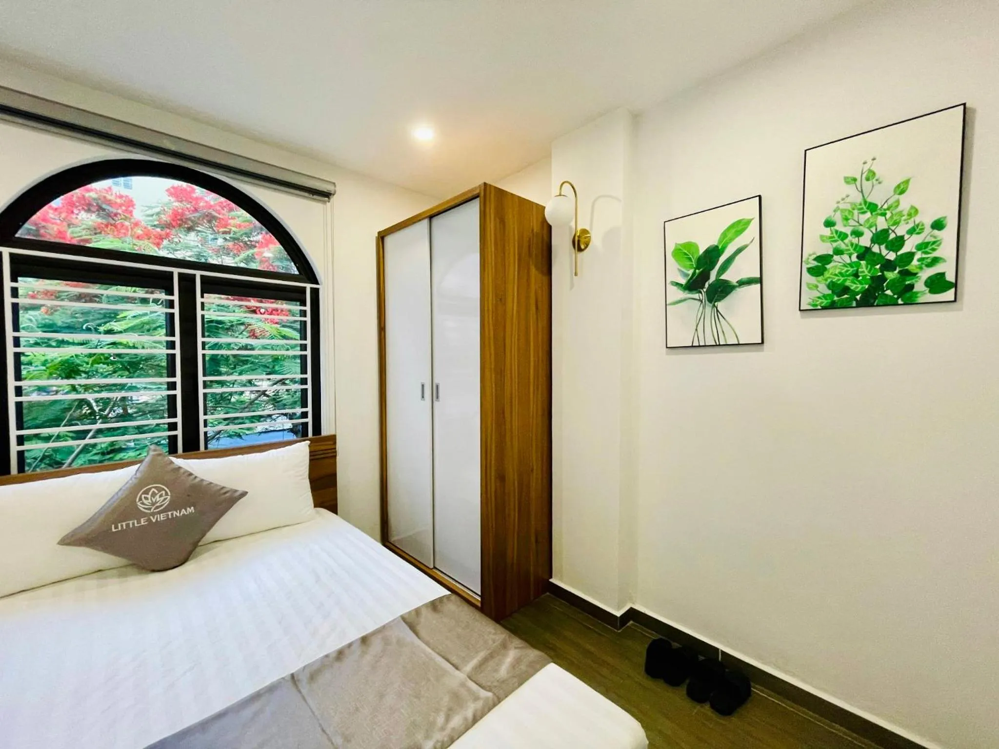 Bedroom, Bed in Little Vietnam Hotel - Cát Bà