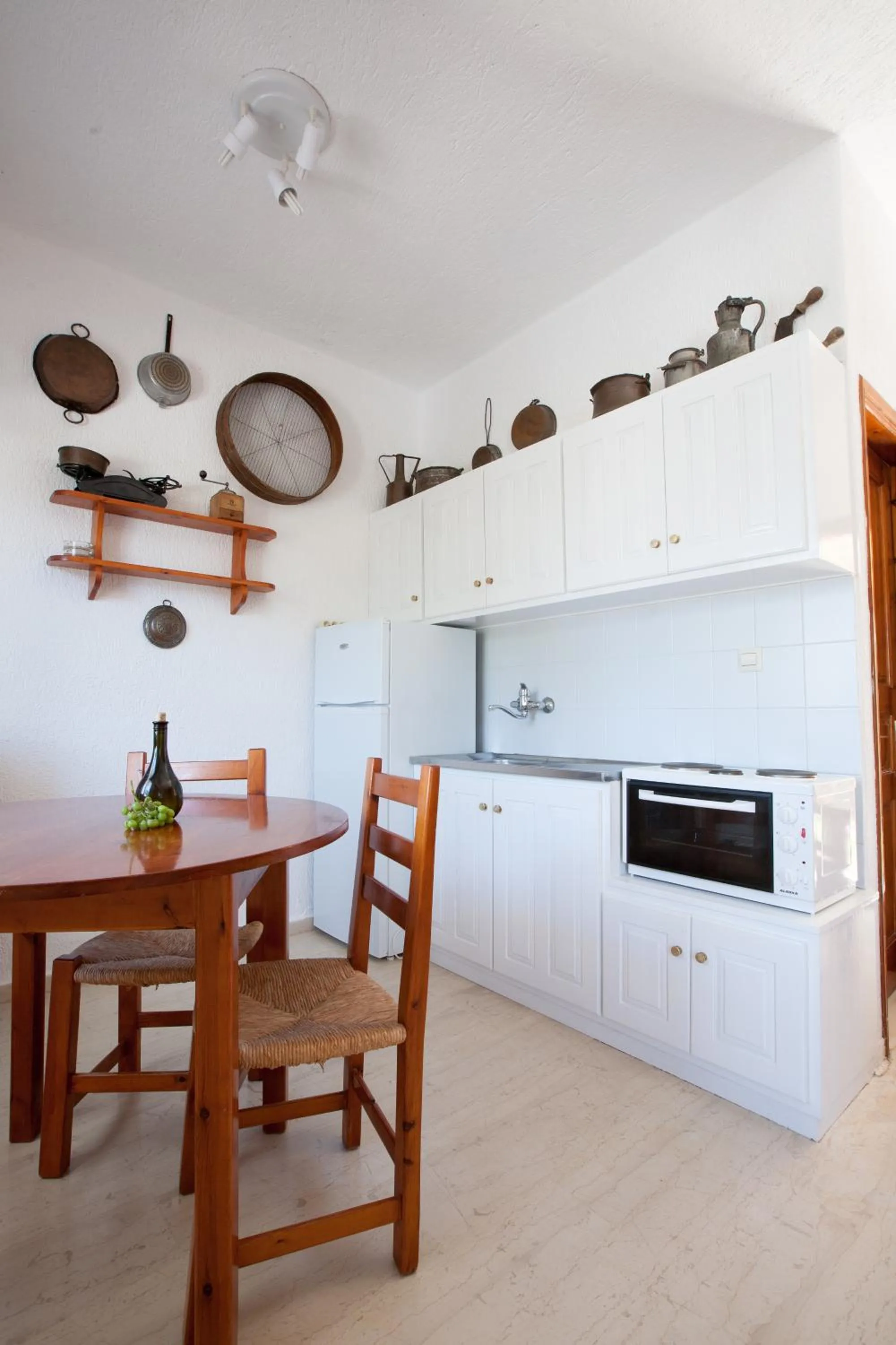 Kitchen or kitchenette in Villa Michalis
