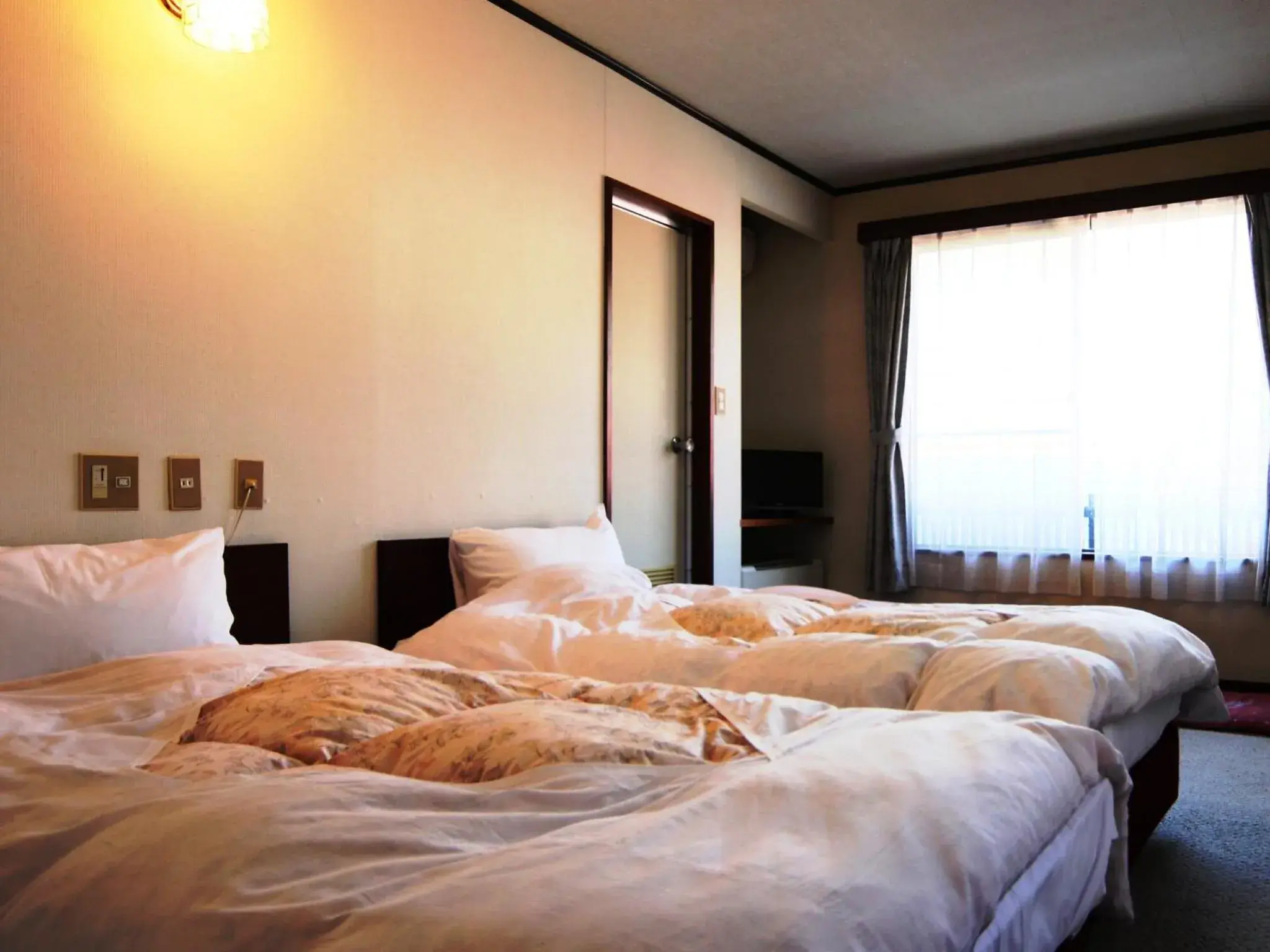 Photo of the whole room, Bed in Ikemoto Photo of the whole room, Bed in Ikemoto