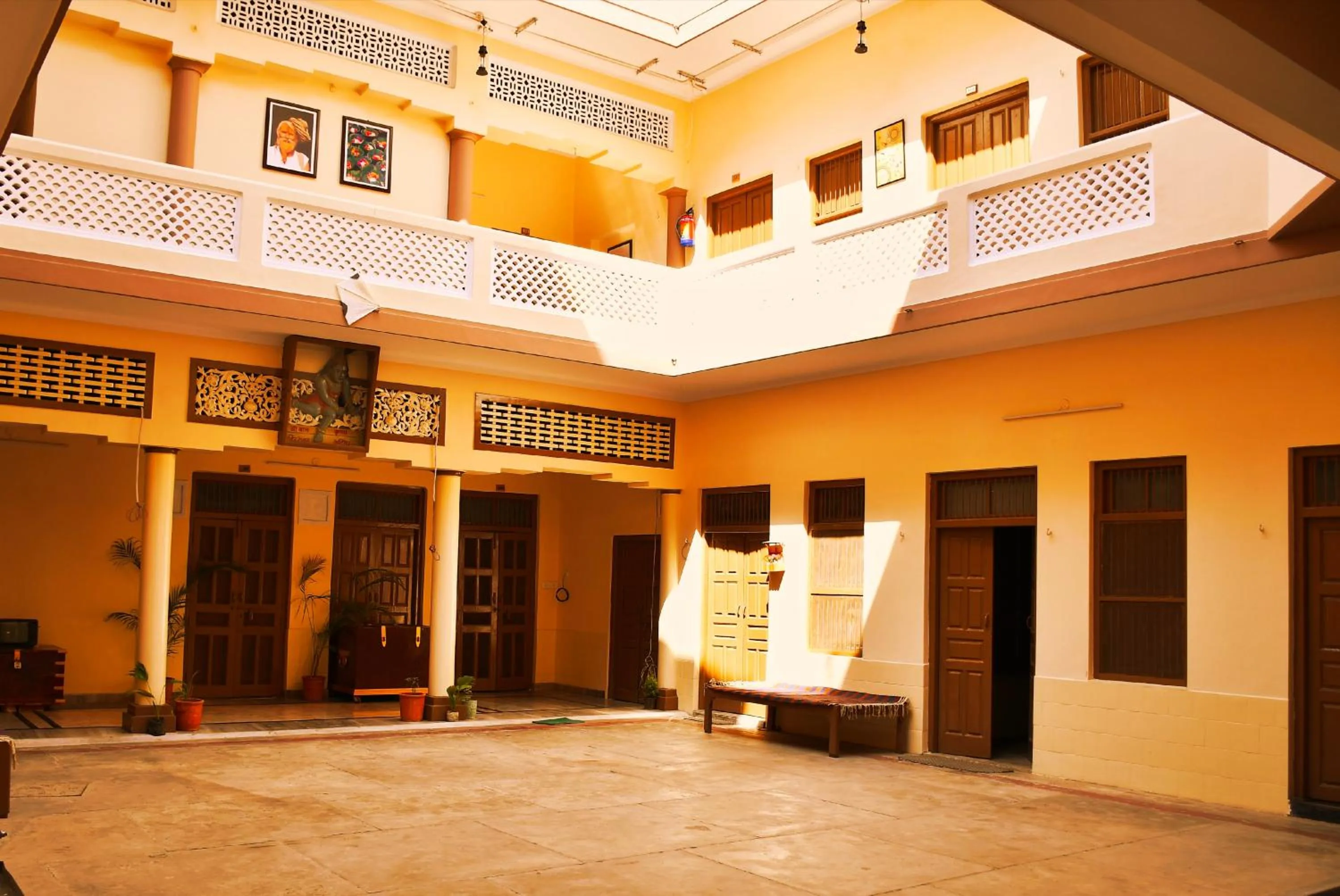 Gobind Bhawan Heritage Hotel