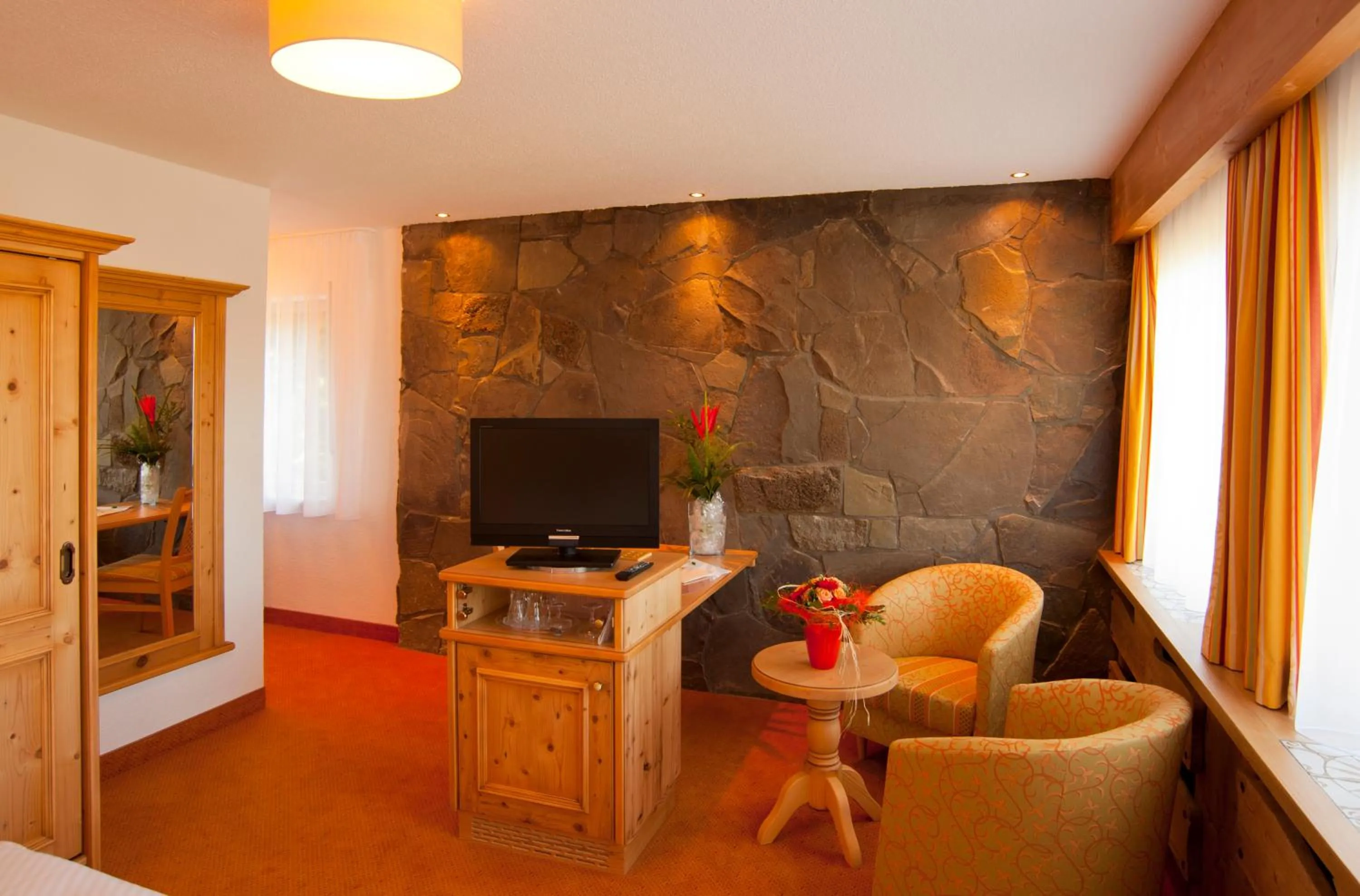 Photo of the whole room in Gronauer Tannenhof