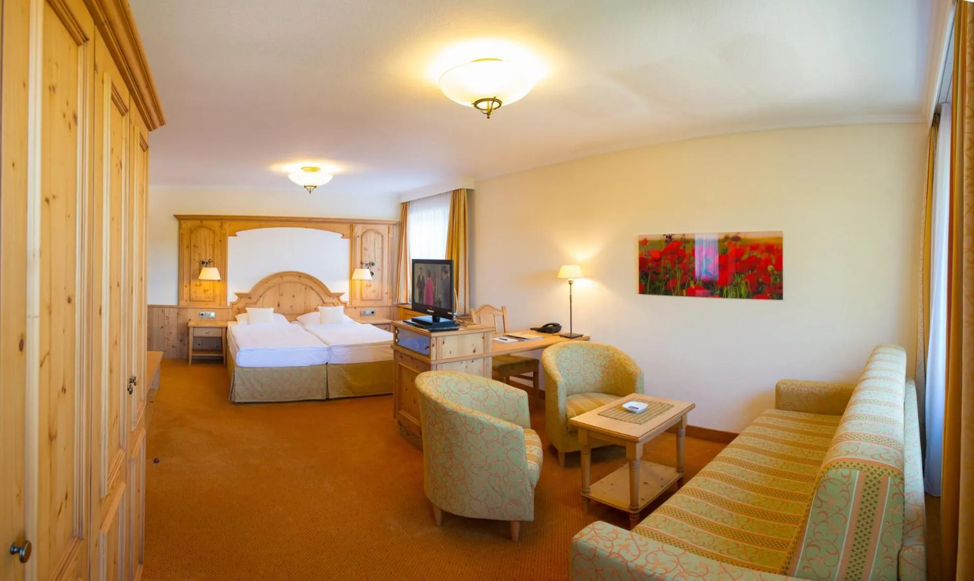 Photo of the whole room, Bed in Gronauer Tannenhof