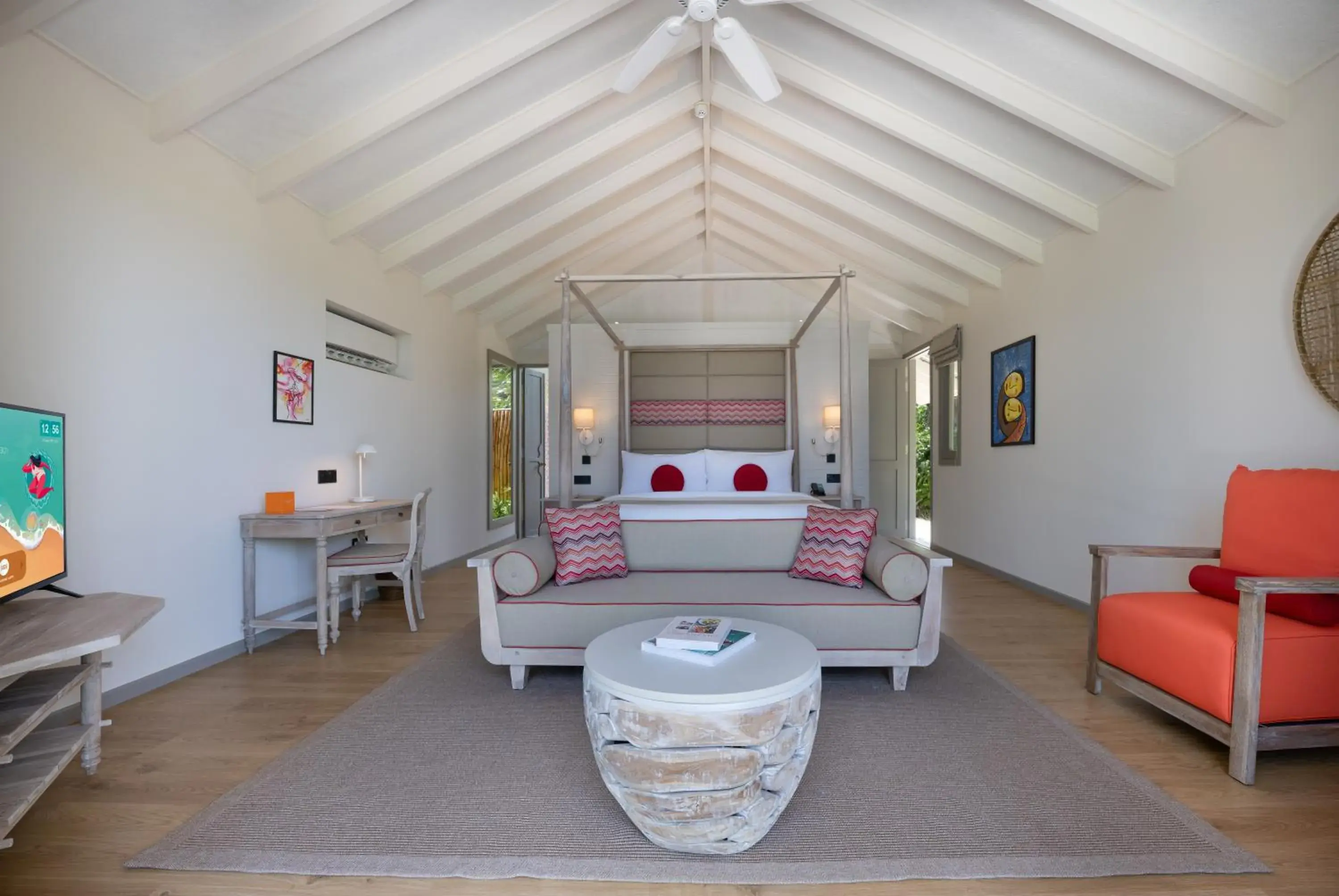 Bed in Cora Cora Maldives - Premium All-Inclusive Resort Bed in Cora Cora Maldives - Premium All-Inclusive Resort