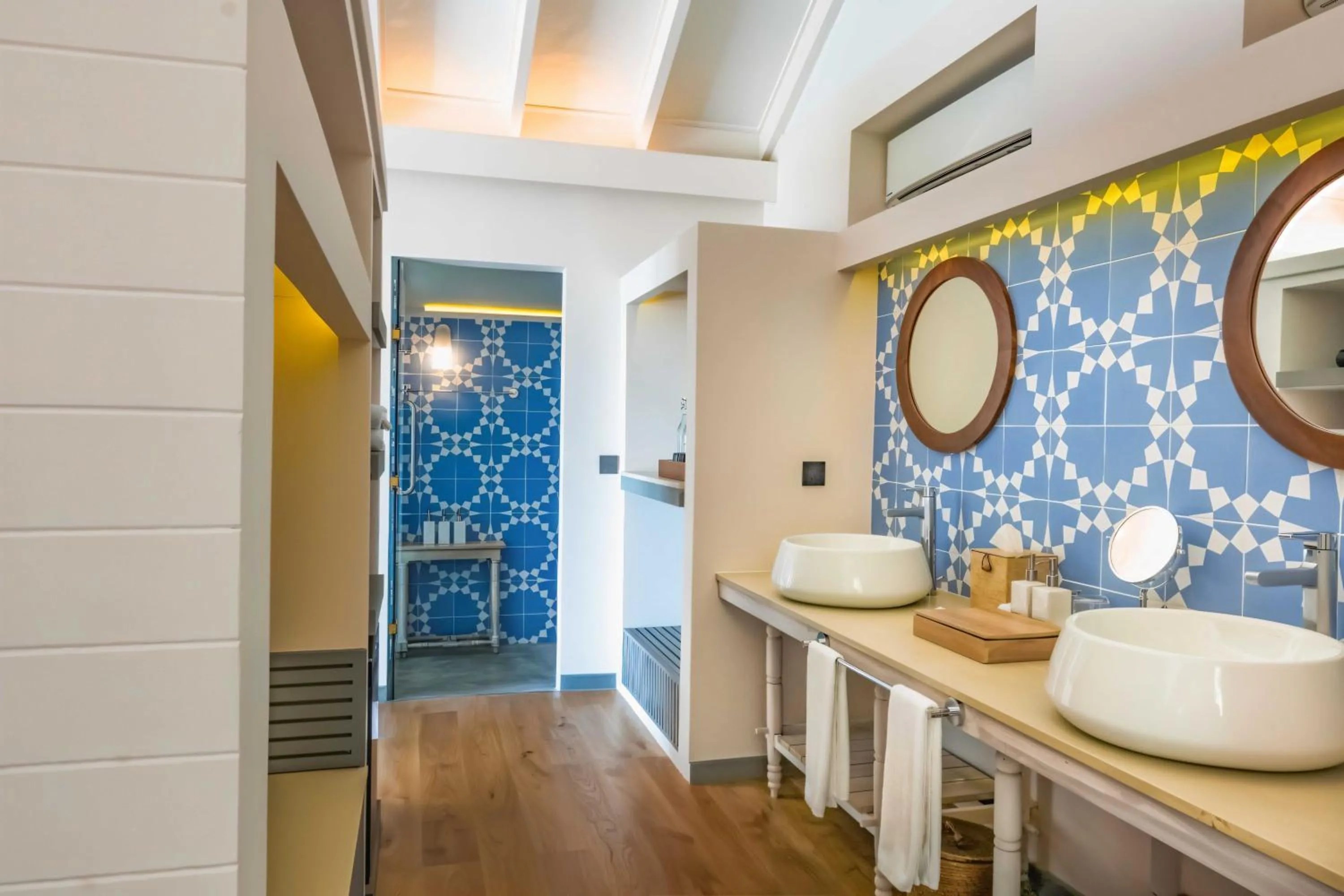 Bathroom in Cora Cora Maldives - Premium All-Inclusive Resort