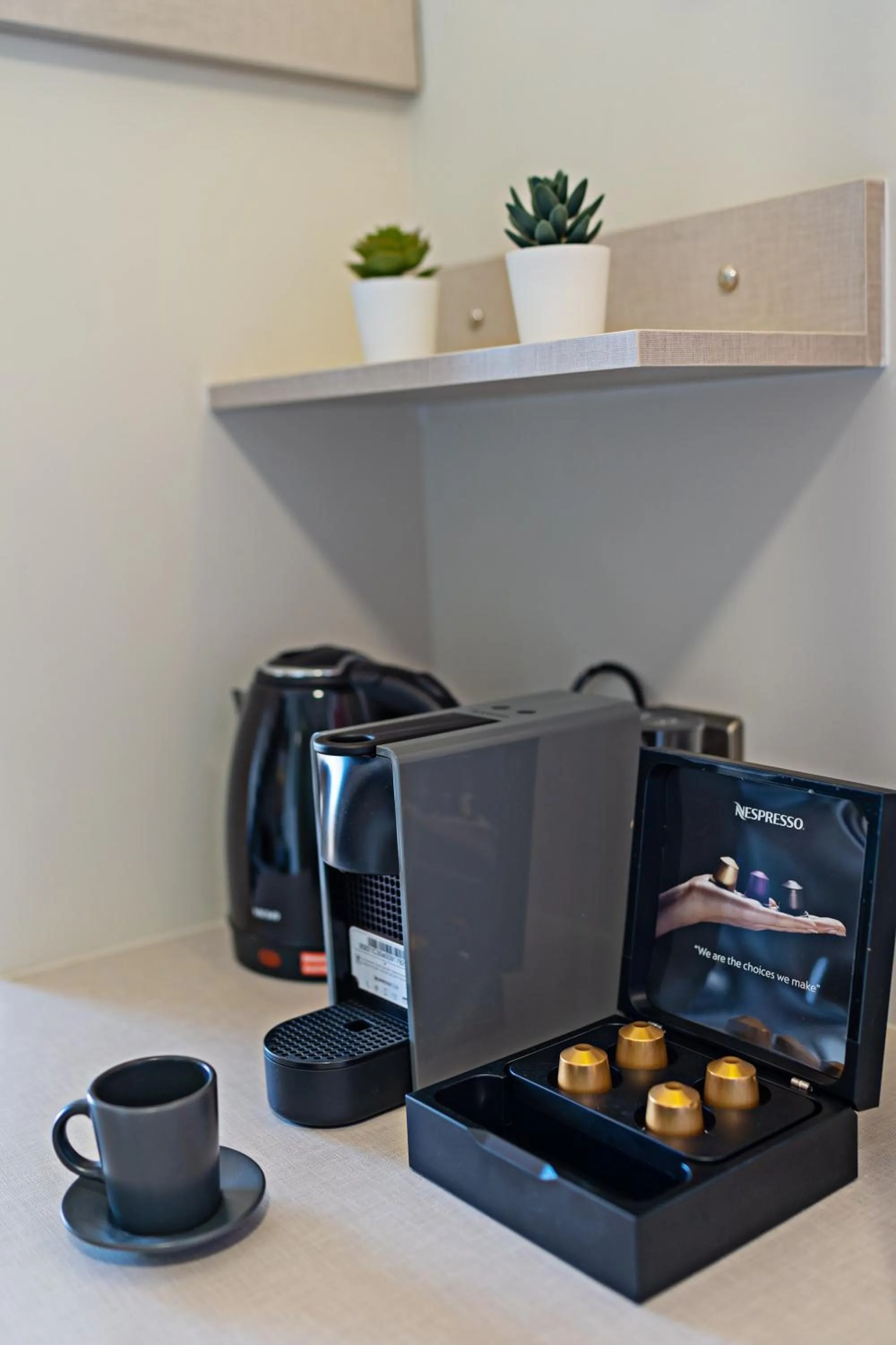Coffee/tea facilities in Mitos-Suites