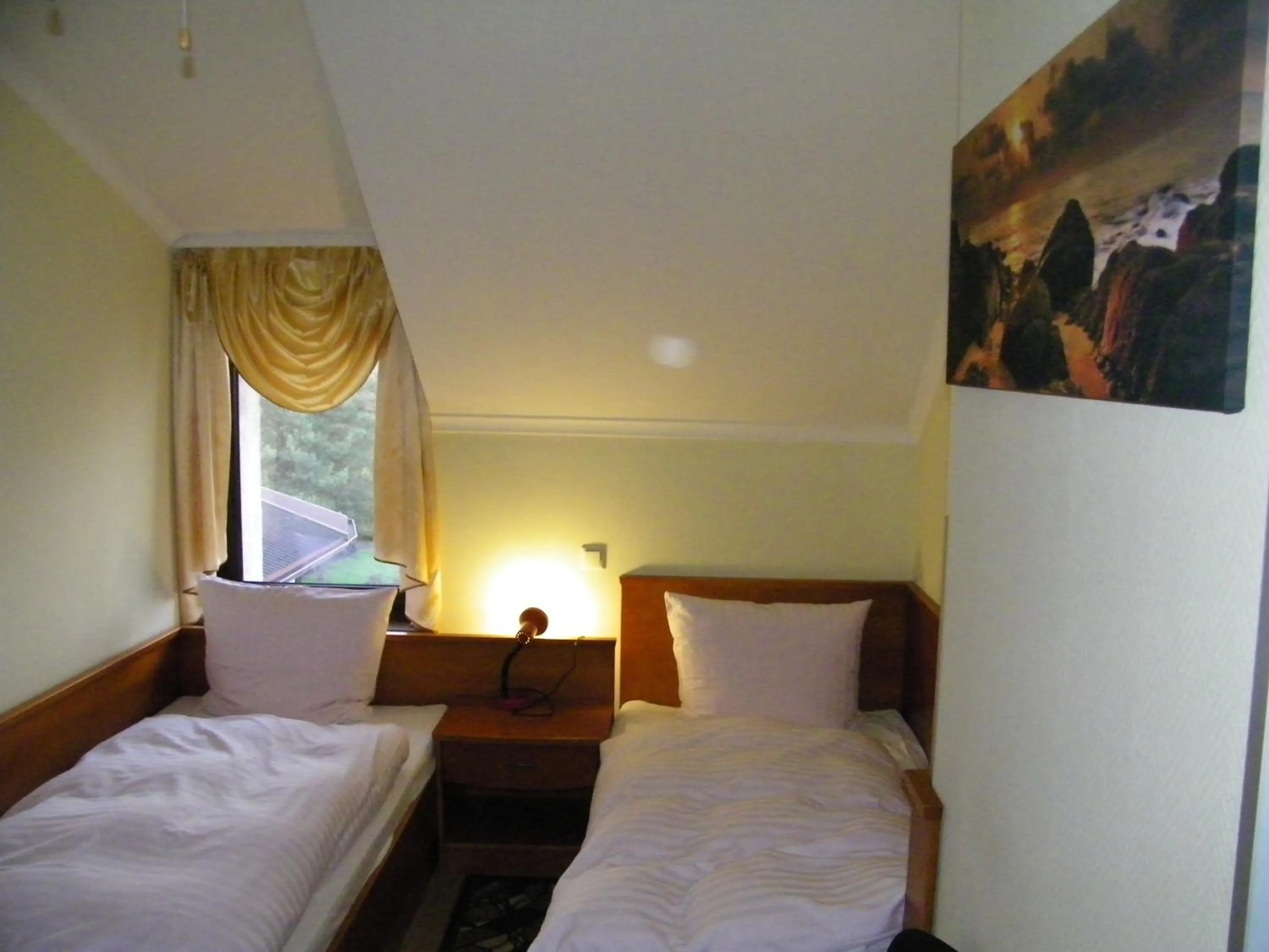 Bed in Hotel Restauracja Tawerna Gliwice