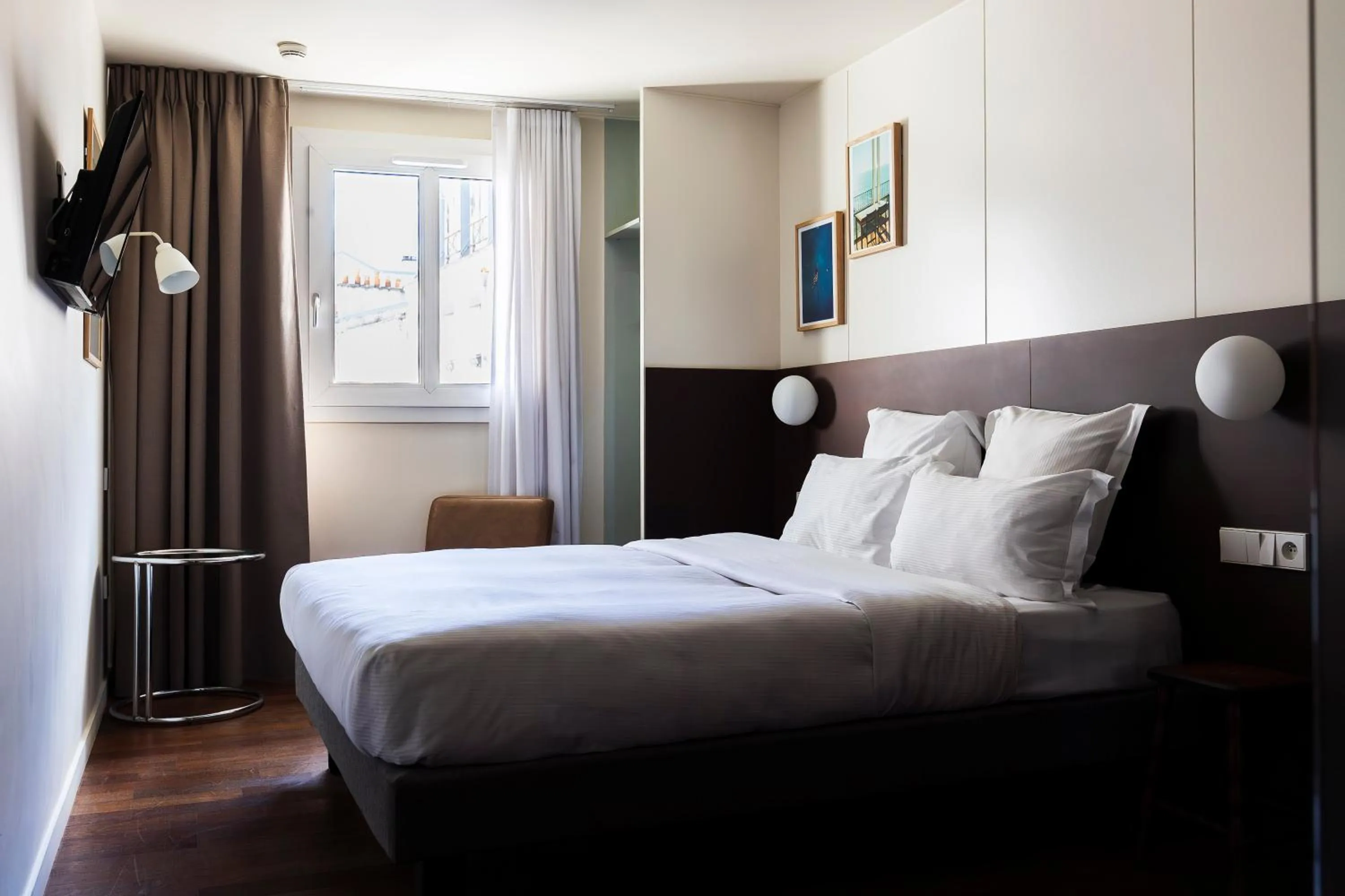 Bed in Hôtel Cabane - Orso Hotels