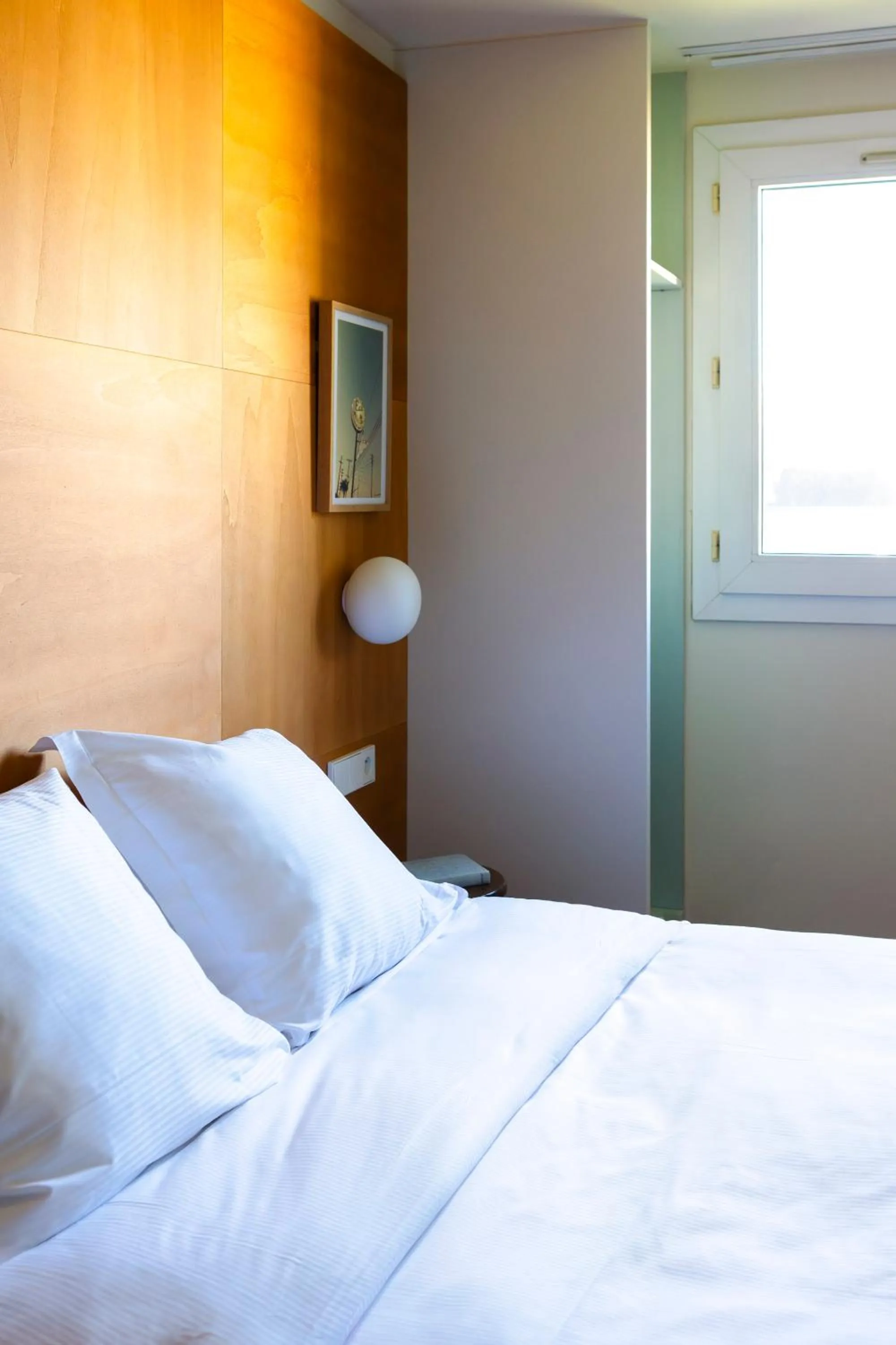 Bed in Hôtel Cabane - Orso Hotels