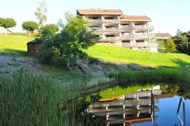 Property building in BELVEDERE - das BIO HOTEL Garni & SuiteHotel am Edersee ! Unser Geschenk für Sie, auch die GästeCard GrimmHeimat!