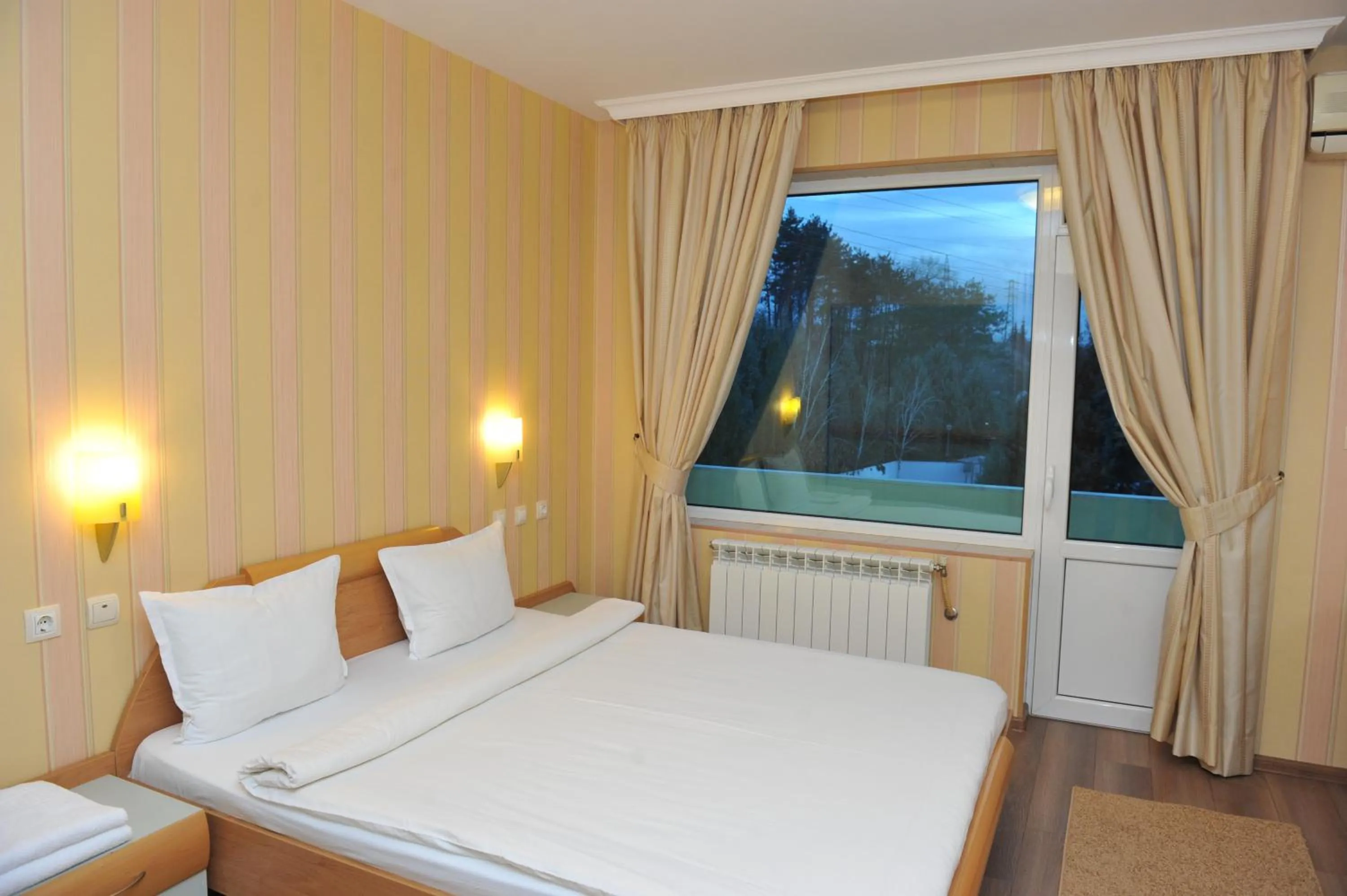 Deluxe Double Room in Eros Motel